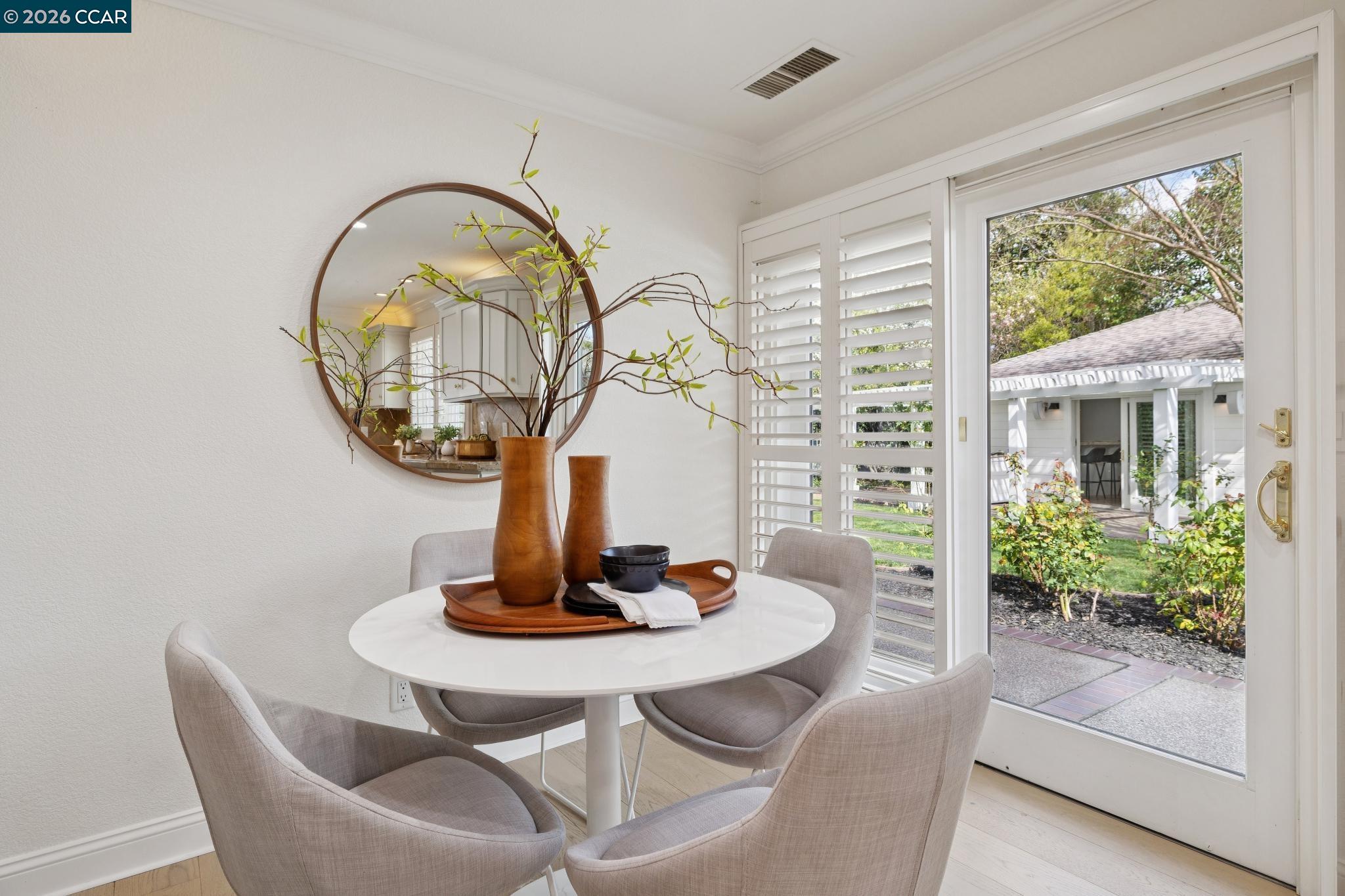 Detail Gallery Image 19 of 60 For 170 S Jackson Way, Alamo,  CA 94507 - 3 Beds | 3 Baths