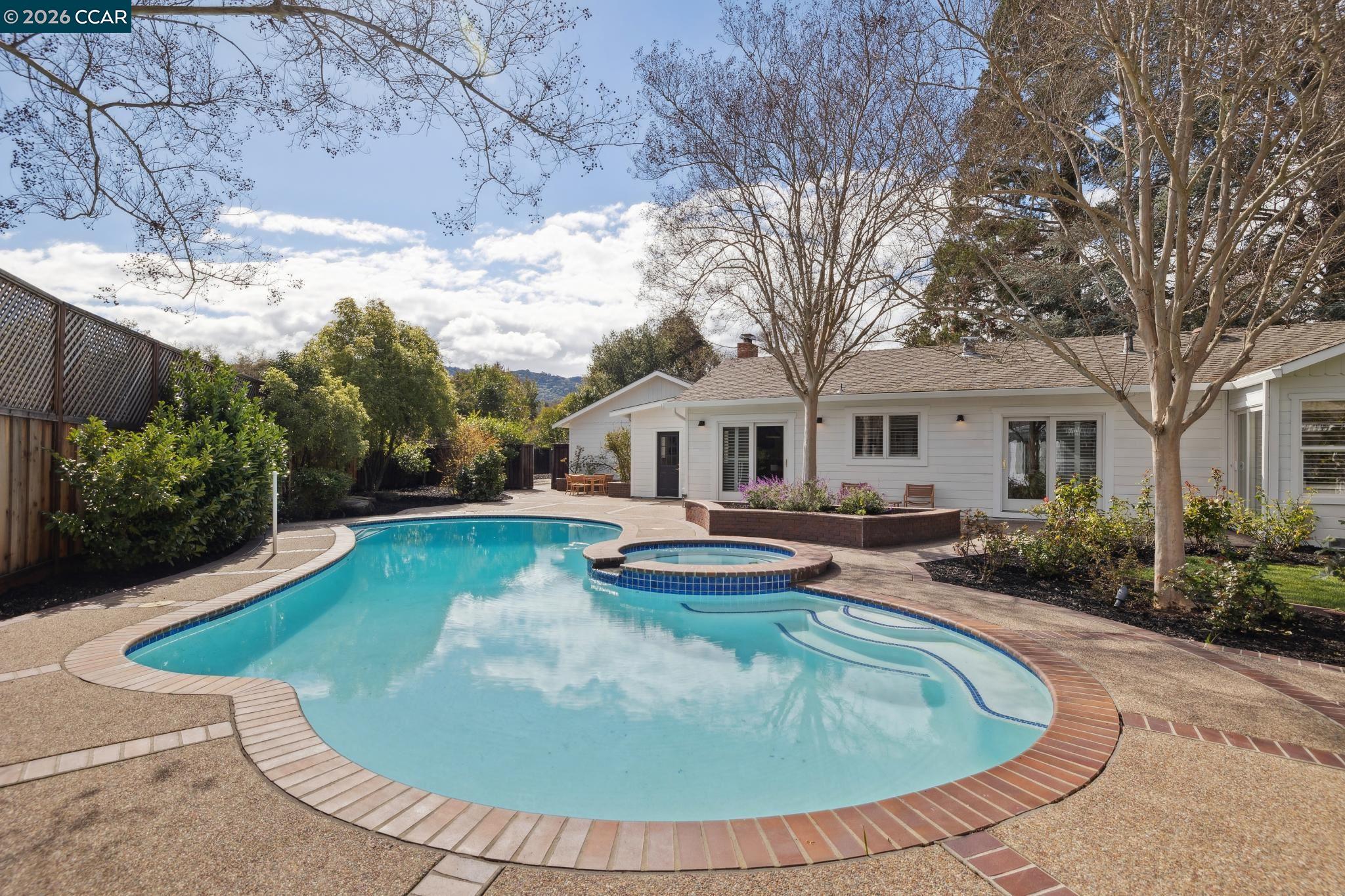 Detail Gallery Image 43 of 60 For 170 S Jackson Way, Alamo,  CA 94507 - 3 Beds | 3 Baths