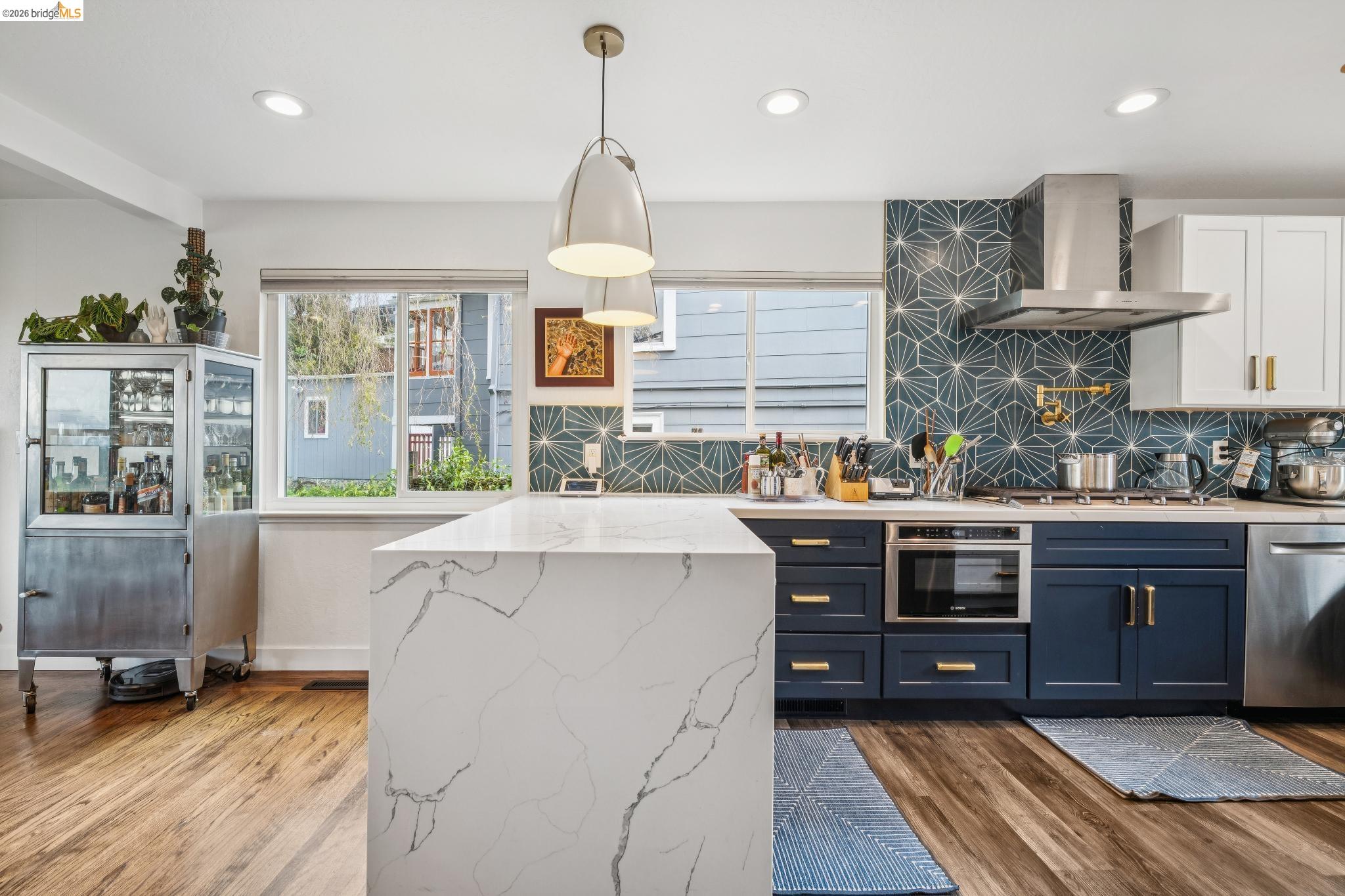 Detail Gallery Image 19 of 56 For 5845 Bernhard Ave, Richmond,  CA 94805 - 3 Beds | 1/1 Baths