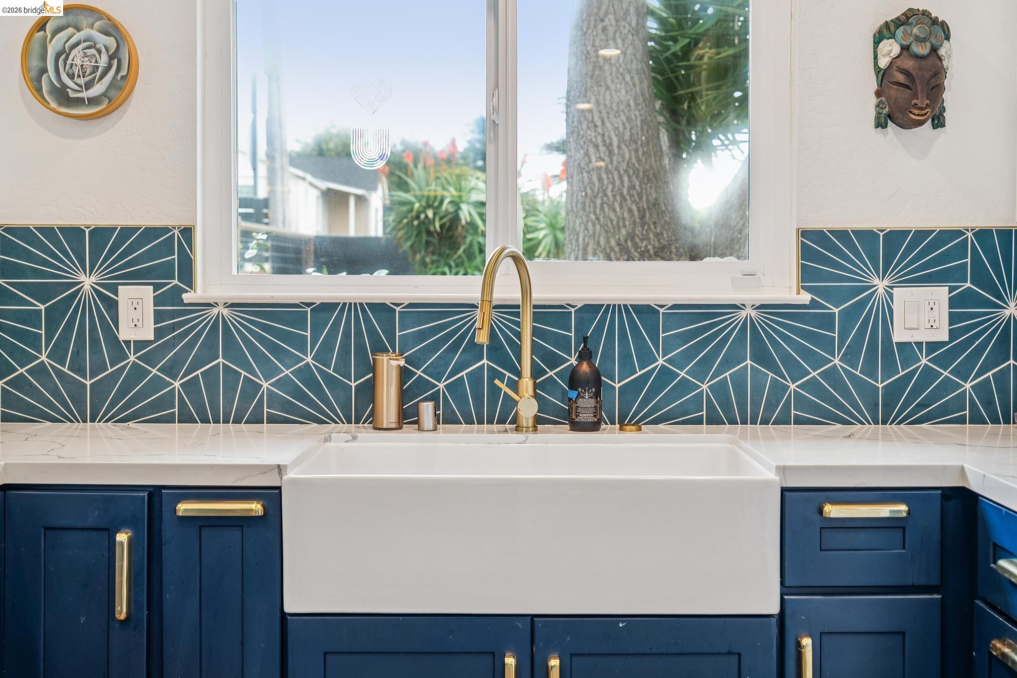 Detail Gallery Image 22 of 56 For 5845 Bernhard Ave, Richmond,  CA 94805 - 3 Beds | 1/1 Baths