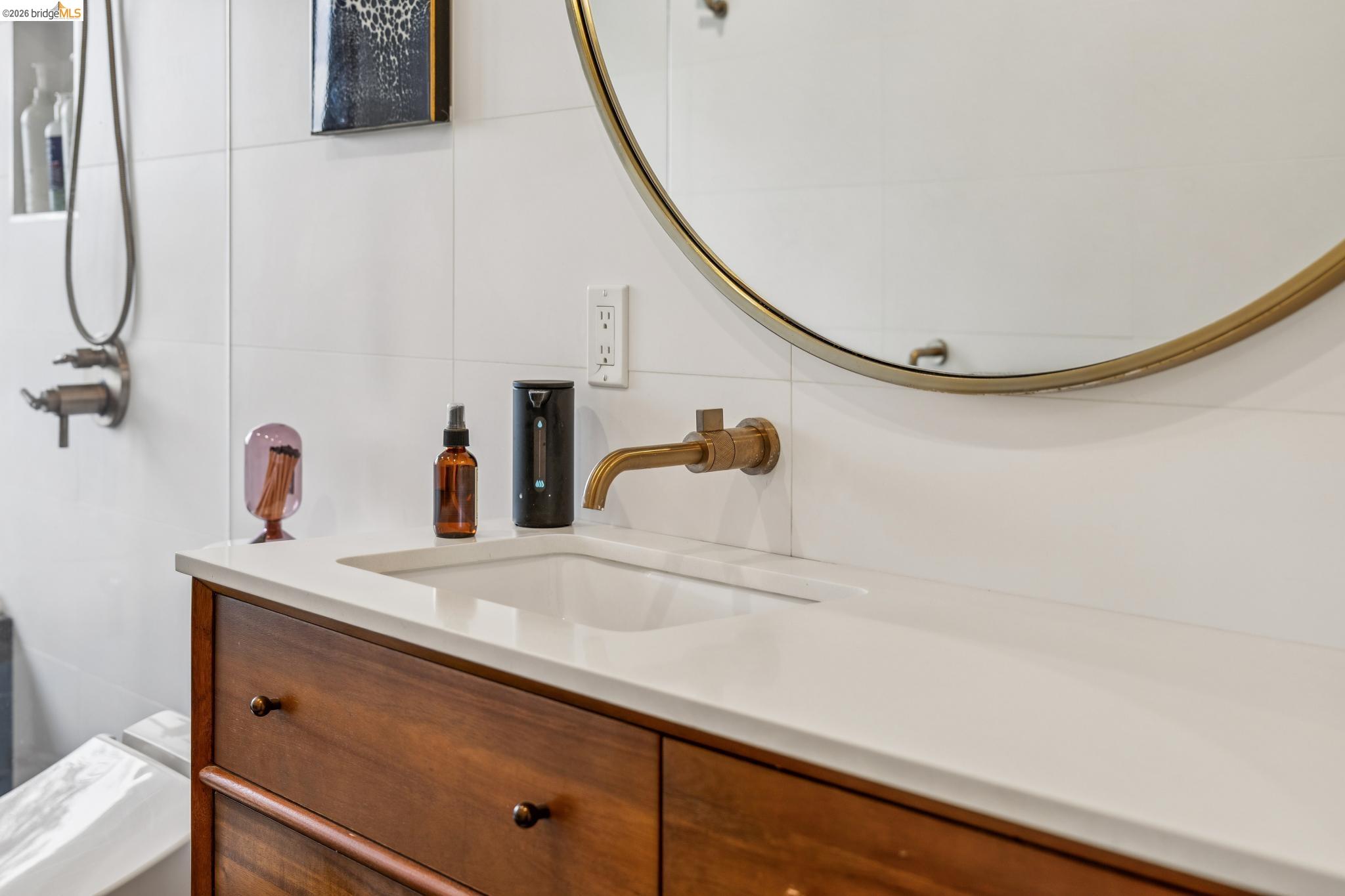 Detail Gallery Image 26 of 56 For 5845 Bernhard Ave, Richmond,  CA 94805 - 3 Beds | 1/1 Baths