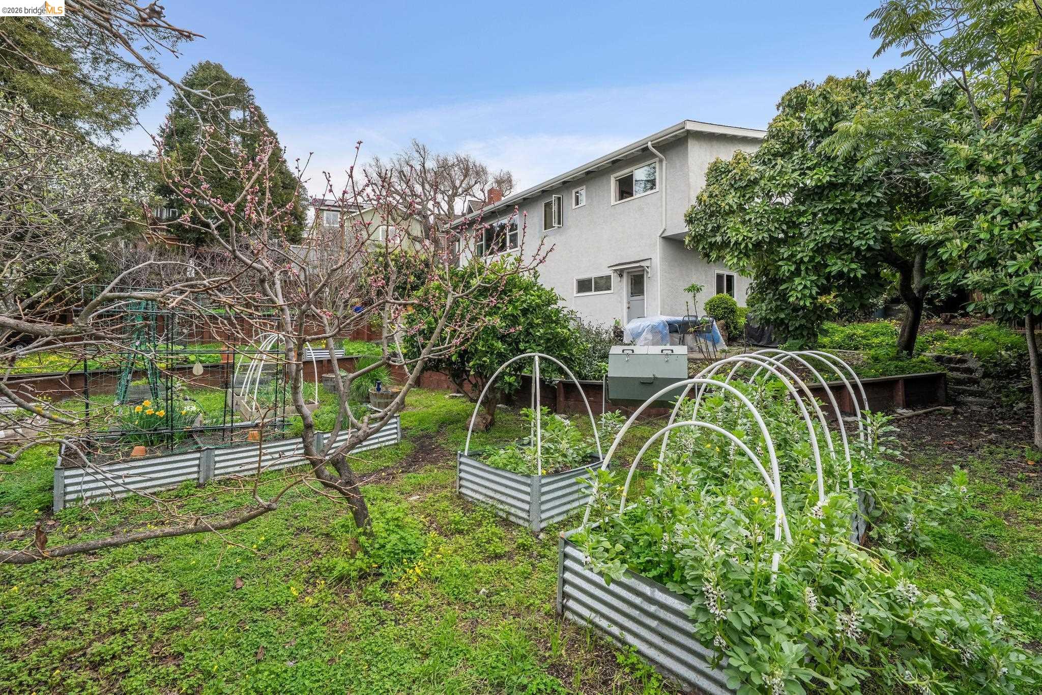 Detail Gallery Image 46 of 56 For 5845 Bernhard Ave, Richmond,  CA 94805 - 3 Beds | 1/1 Baths