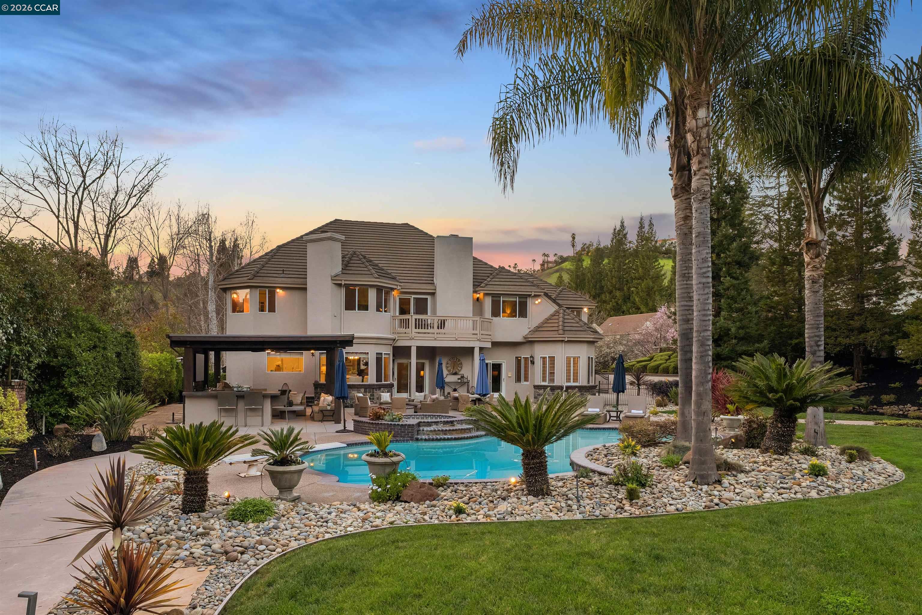 Detail Gallery Image 2 of 60 For 5411 Blackhawk Dr, Danville,  CA 94506 - 4 Beds | 4/1 Baths