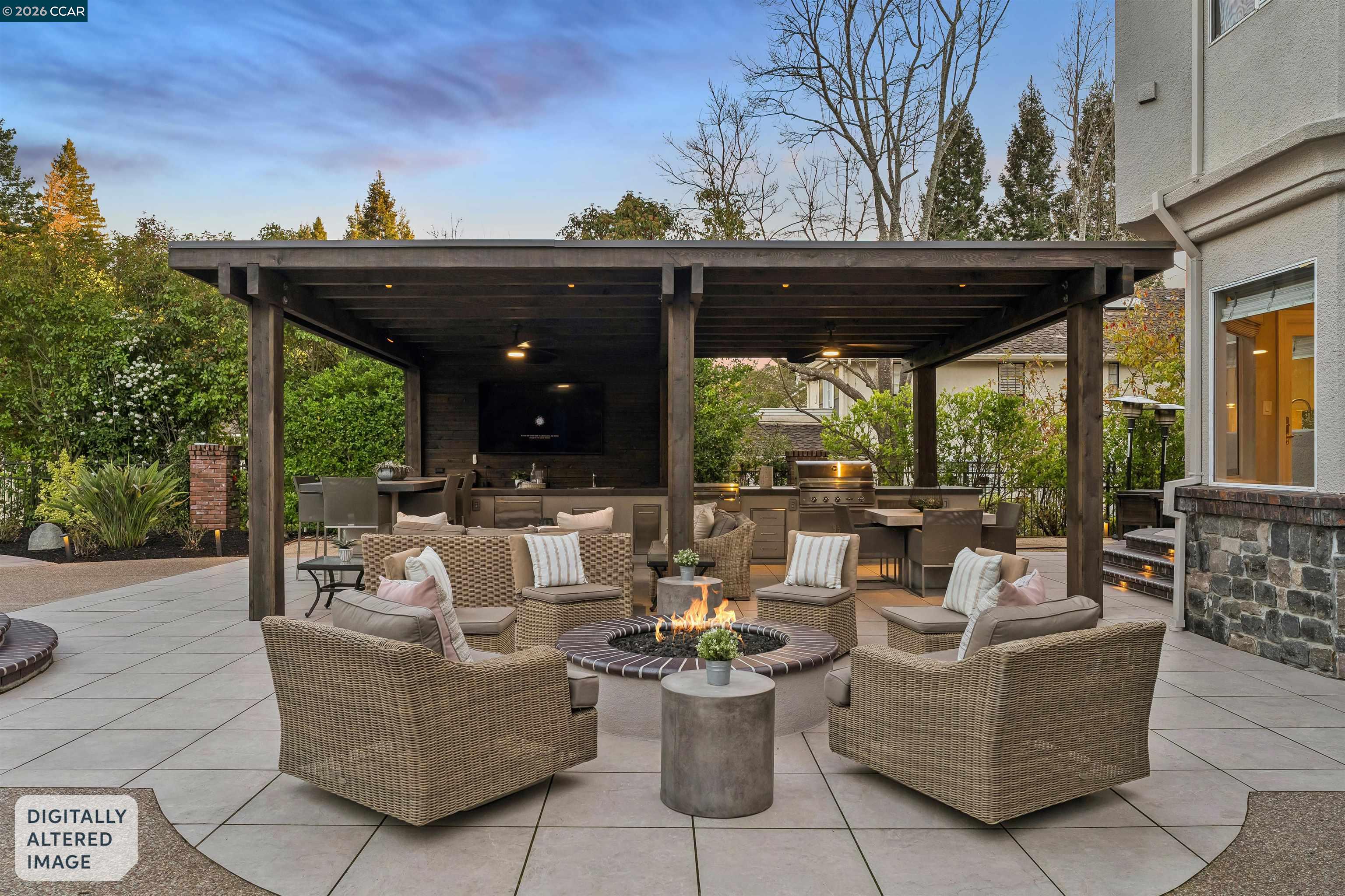 Detail Gallery Image 14 of 60 For 5411 Blackhawk Dr, Danville,  CA 94506 - 4 Beds | 4/1 Baths