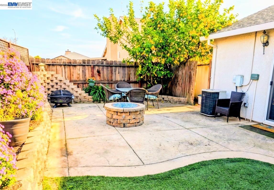 Detail Gallery Image 18 of 21 For 1104 Jordan Lane, Oakley,  CA 94561 - 4 Beds | 2 Baths