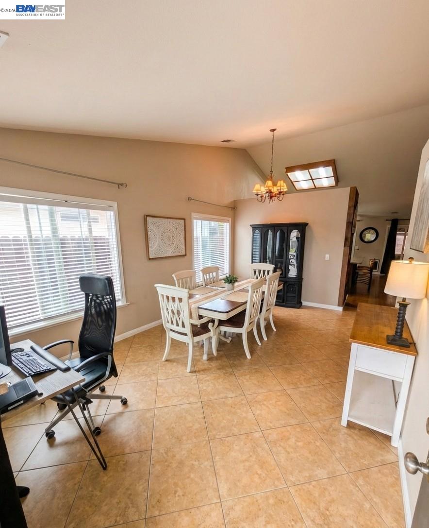 Detail Gallery Image 3 of 21 For 1104 Jordan Lane, Oakley,  CA 94561 - 4 Beds | 2 Baths