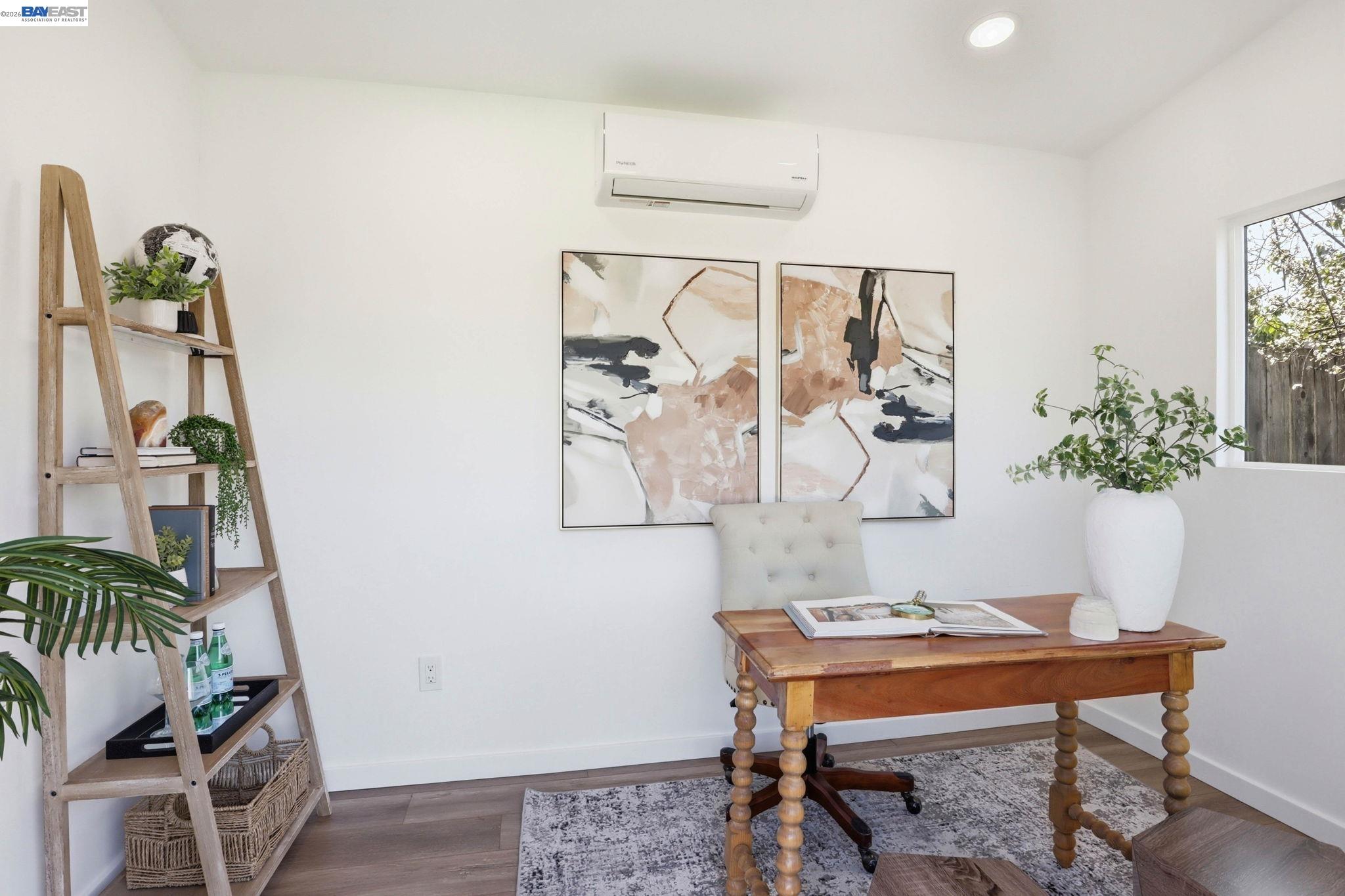 Detail Gallery Image 21 of 24 For 16129 via Pinale, San Lorenzo,  CA 94580 - 3 Beds | 1 Baths