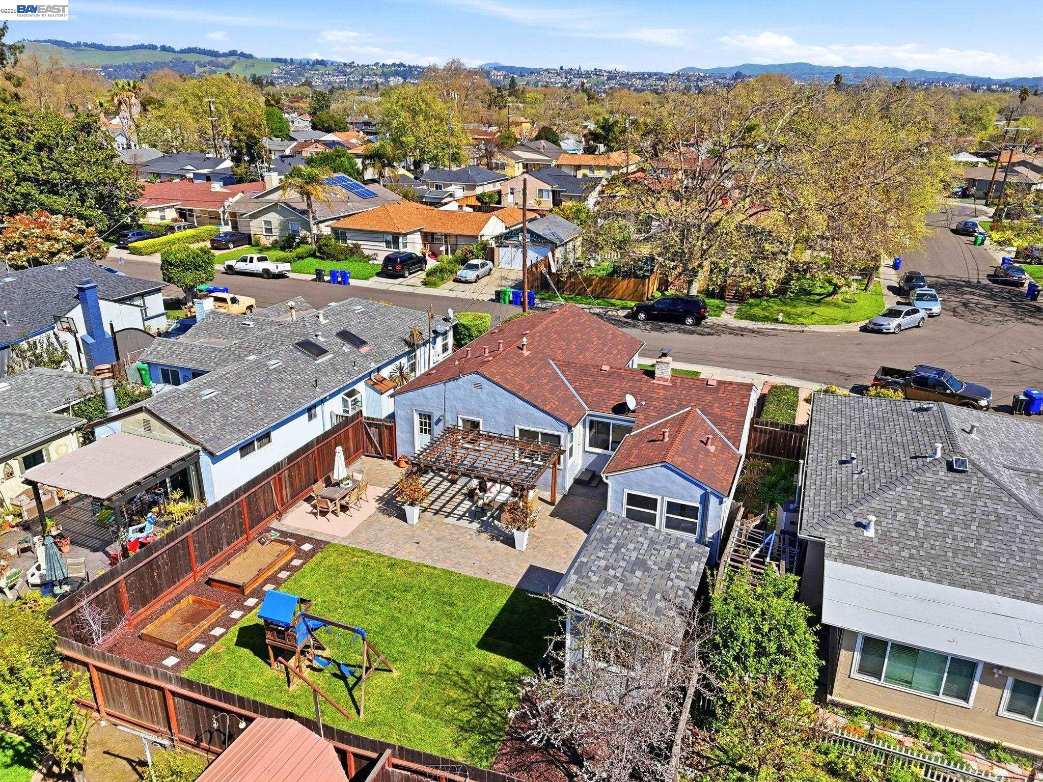 Detail Gallery Image 24 of 24 For 16129 via Pinale, San Lorenzo,  CA 94580 - 3 Beds | 1 Baths