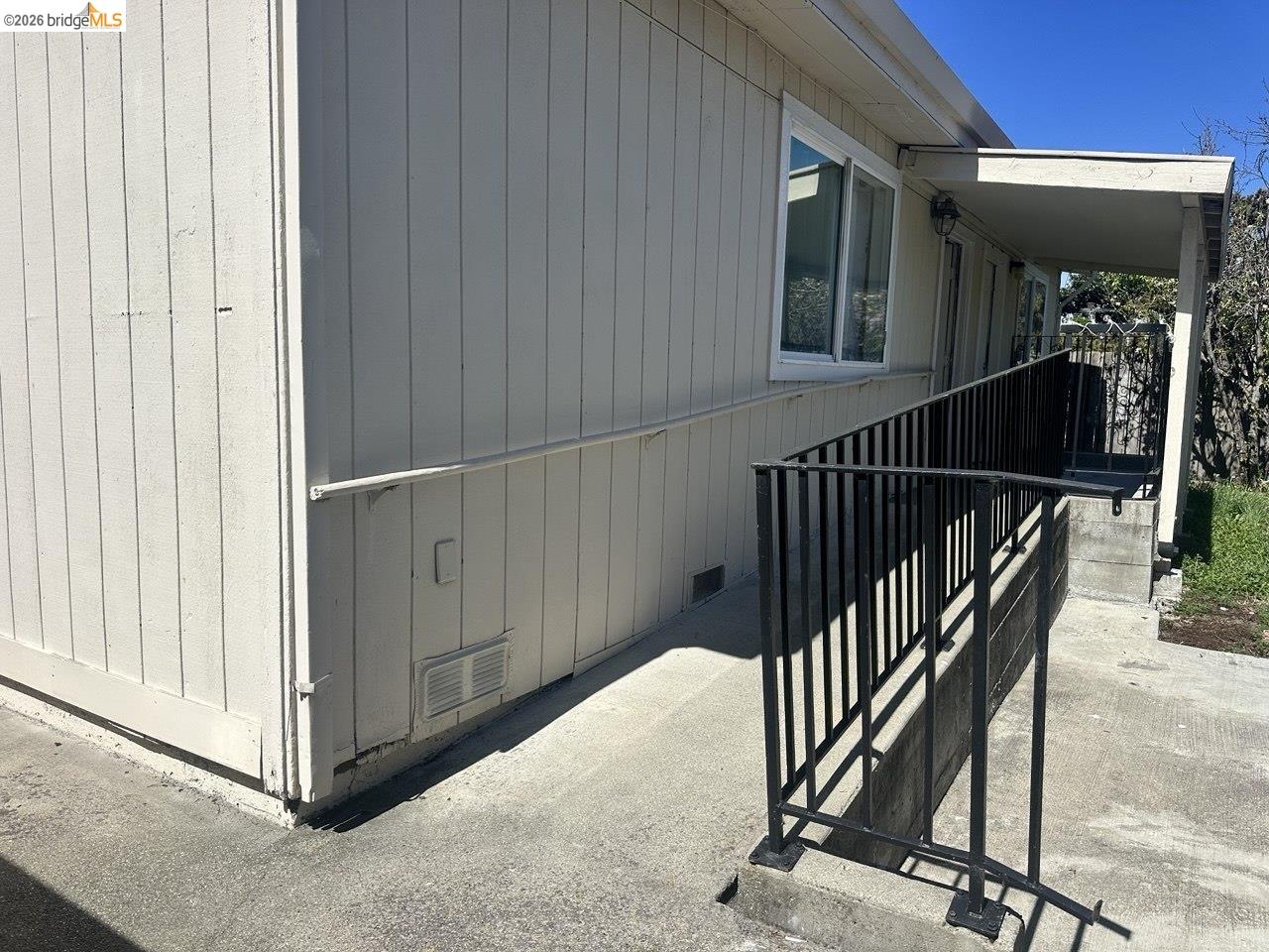 Detail Gallery Image 36 of 41 For 844 37th St, Richmond,  CA 94805 - 5 Beds | 2 Baths