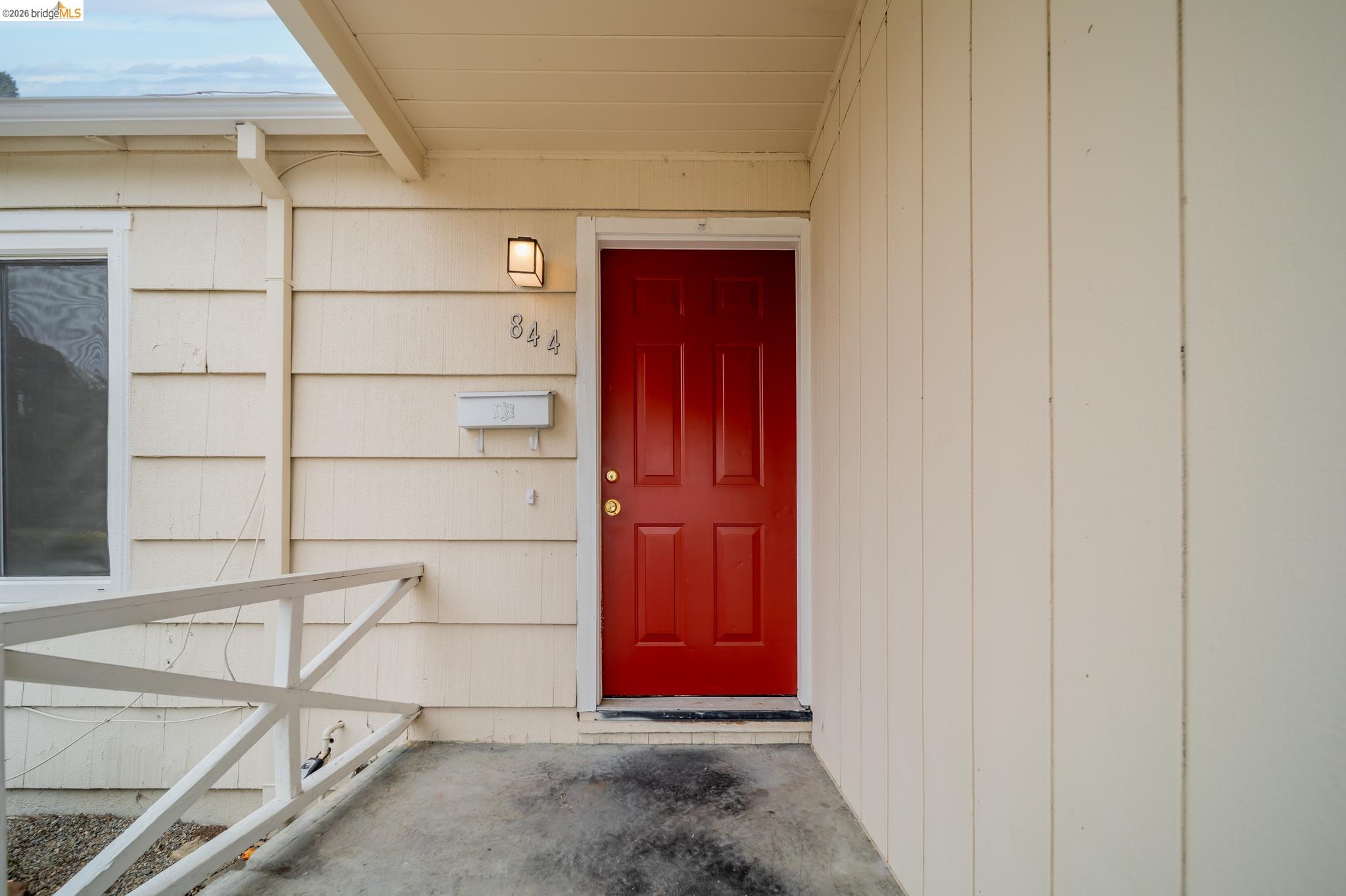 Detail Gallery Image 9 of 35 For 844 37th St, Richmond,  CA 94805 - 5 Beds | 2 Baths