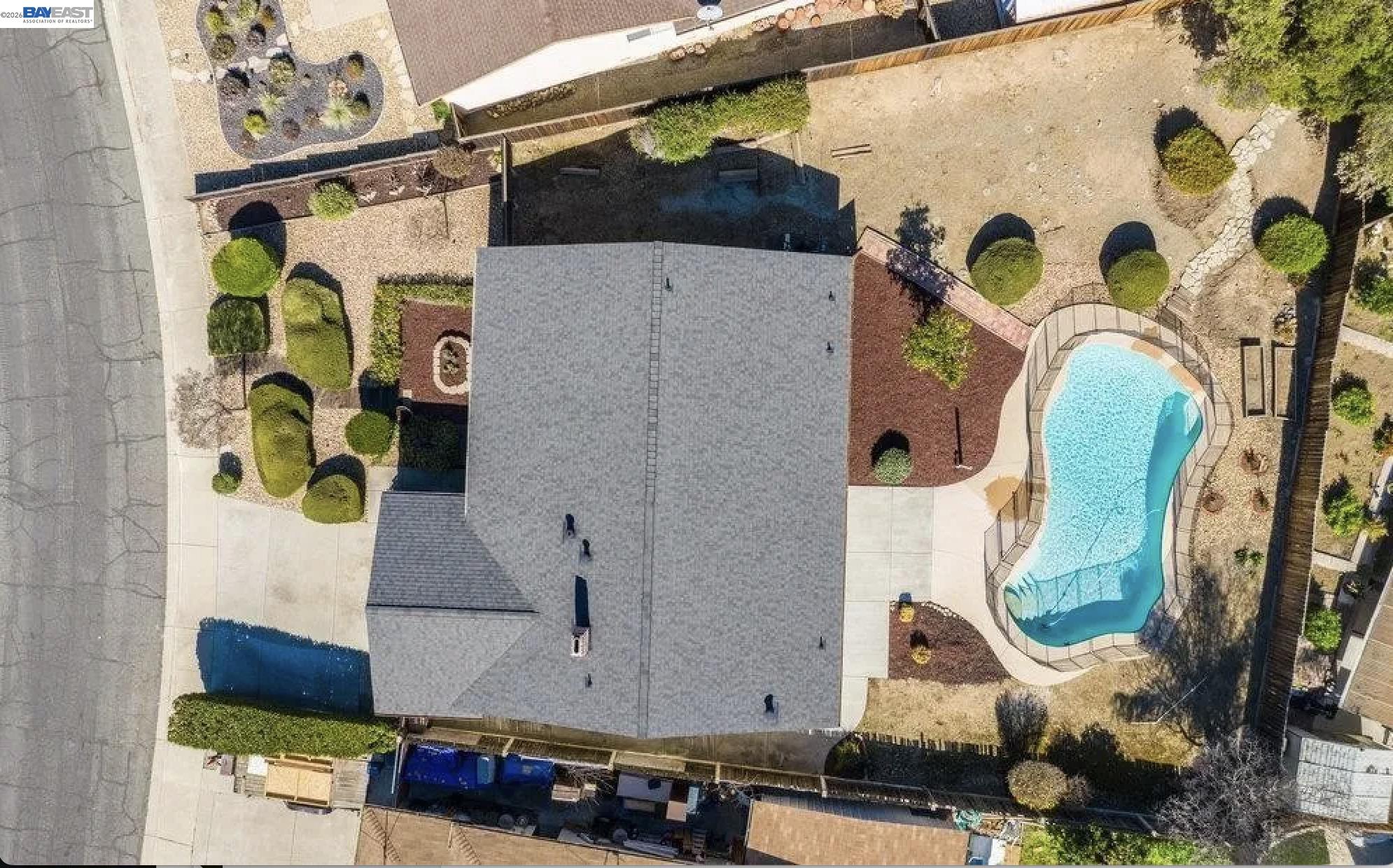 Detail Gallery Image 9 of 13 For Saint James Place, Antioch,  CA 94509 - 3 Beds | 2 Baths