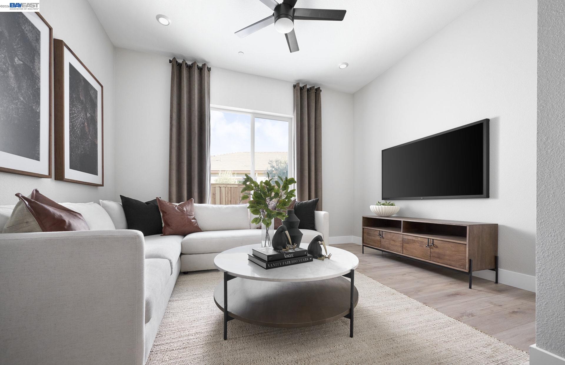 Detail Gallery Image 12 of 14 For 3778 Bradbury Avenue, Lathrop,  CA 95330 - 3 Beds | 3 Baths