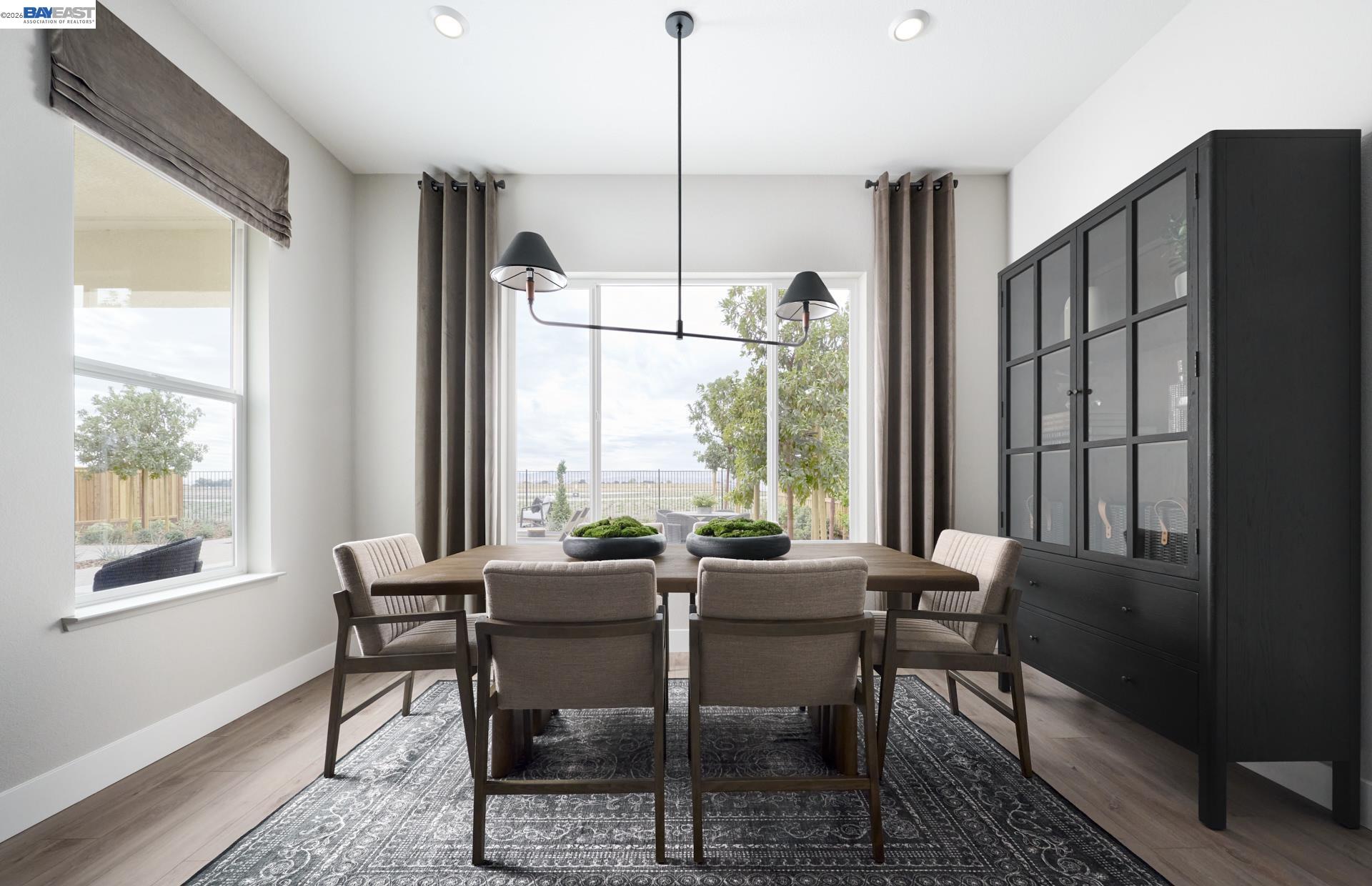 Detail Gallery Image 3 of 14 For 3778 Bradbury Avenue, Lathrop,  CA 95330 - 3 Beds | 3 Baths