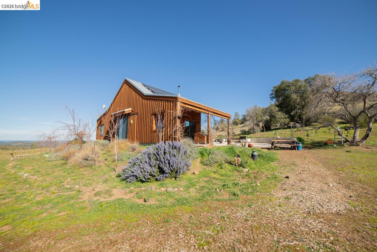 Detail Gallery Image 11 of 35 For 6899 Eagleview Dr., Mountain Ranch,  CA 95246 - 1 Beds | 1 Baths