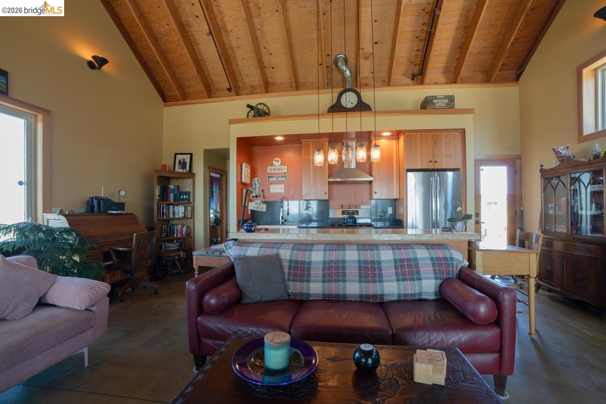 Detail Gallery Image 14 of 35 For 6899 Eagleview Dr., Mountain Ranch,  CA 95246 - 1 Beds | 1 Baths