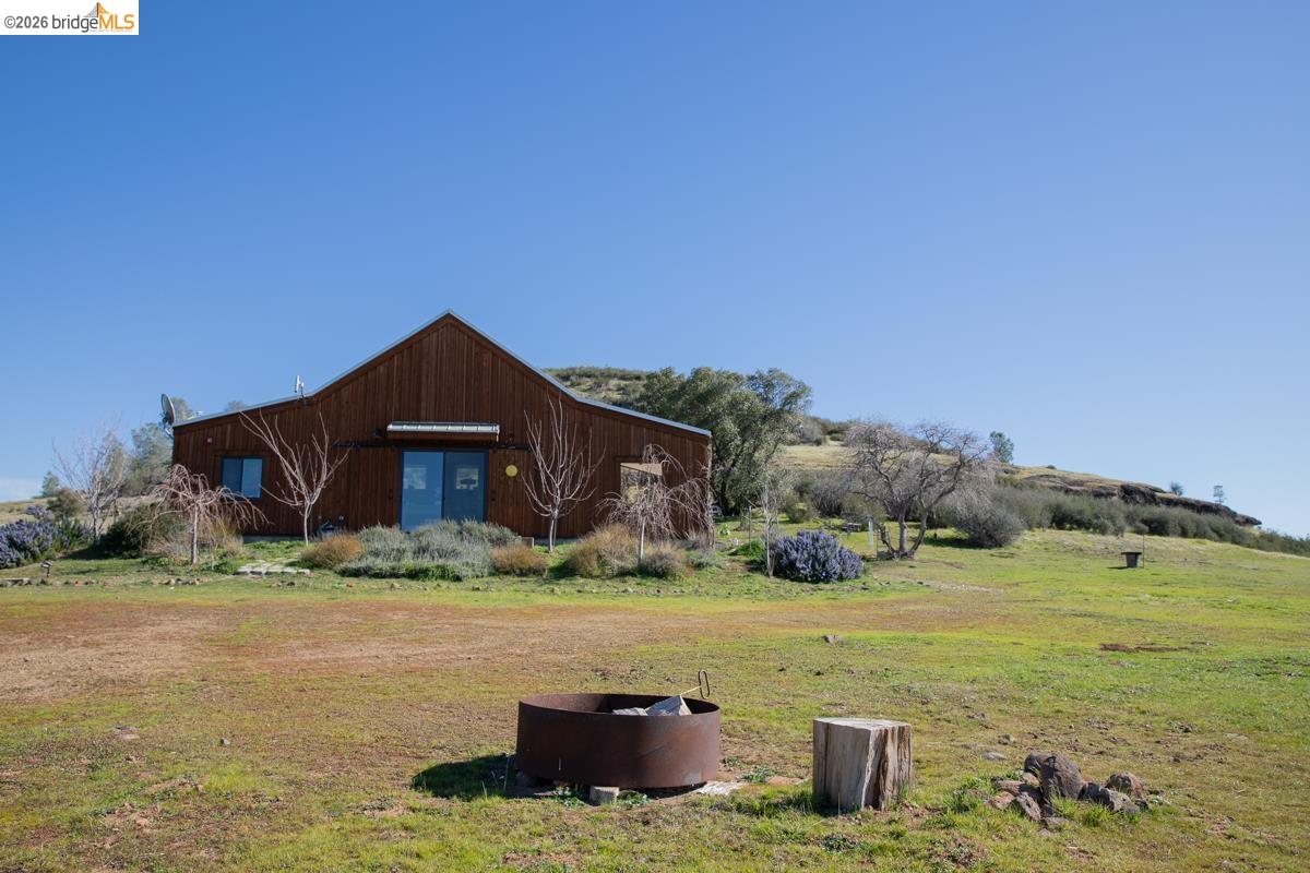 Detail Gallery Image 4 of 35 For 6899 Eagleview Dr., Mountain Ranch,  CA 95246 - 1 Beds | 1 Baths