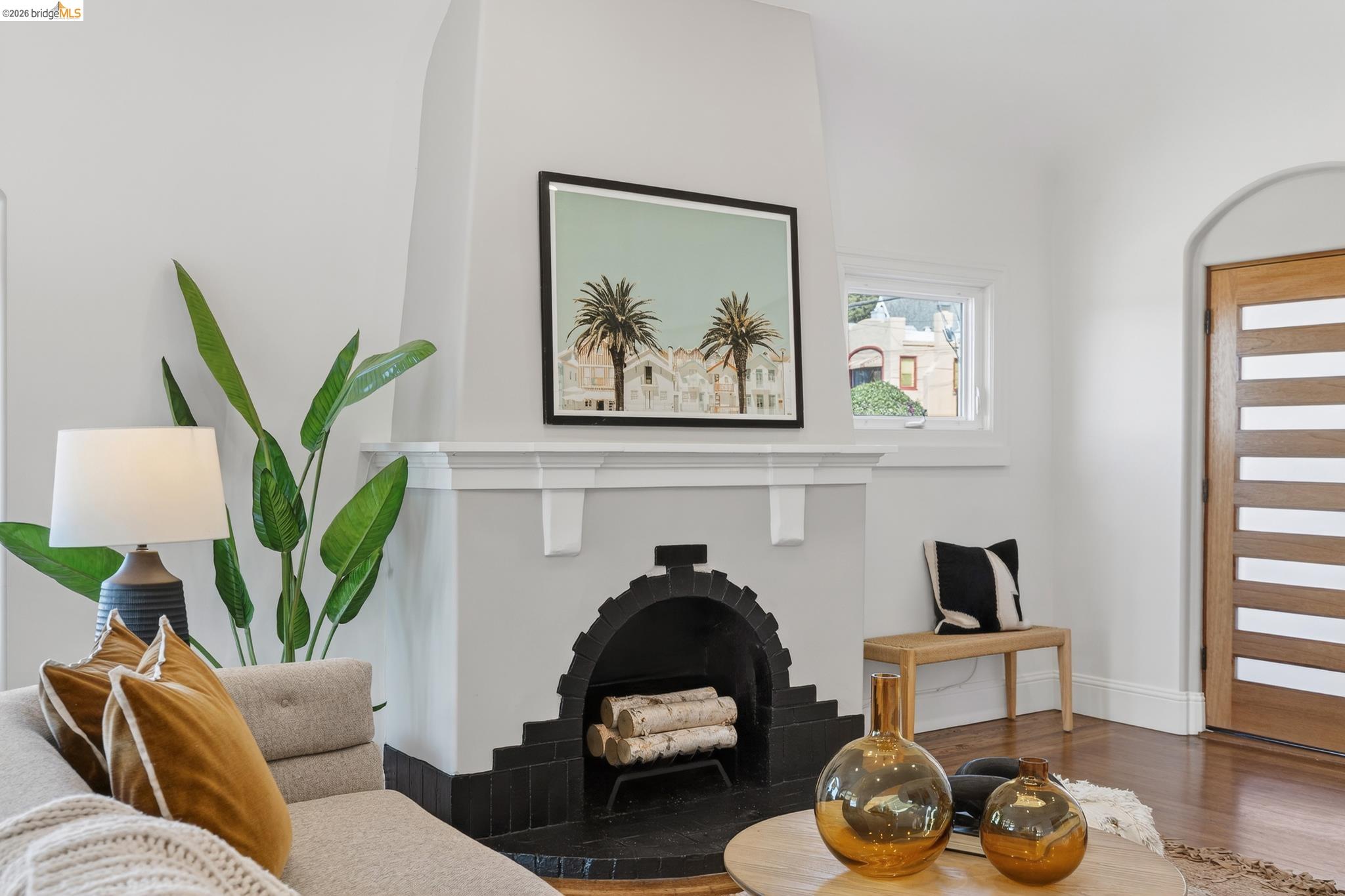 Detail Gallery Image 17 of 59 For 8301 Ney Ave, Oakland,  CA 94605 - 4 Beds | 3 Baths