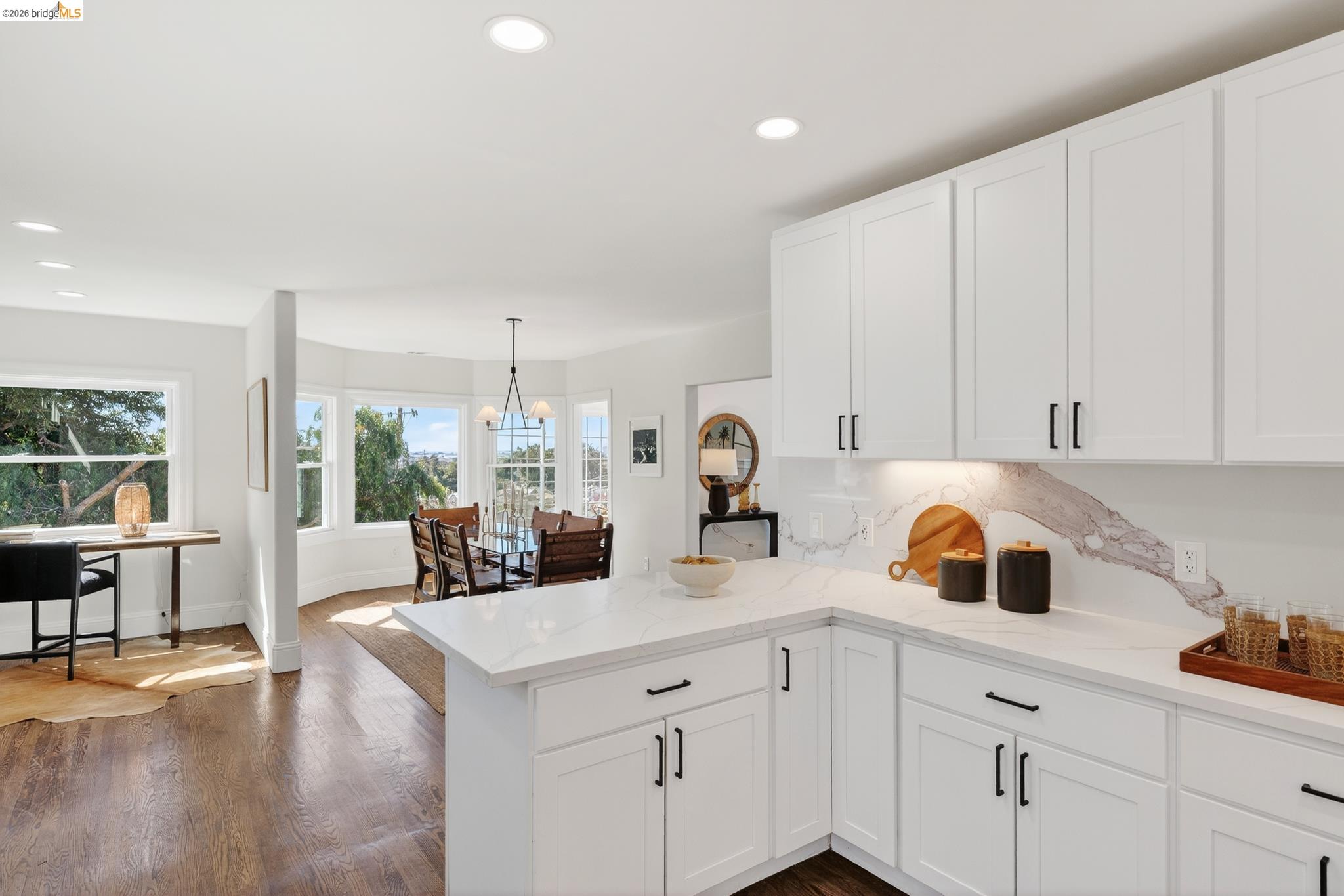 Detail Gallery Image 34 of 59 For 8301 Ney Ave, Oakland,  CA 94605 - 4 Beds | 3 Baths