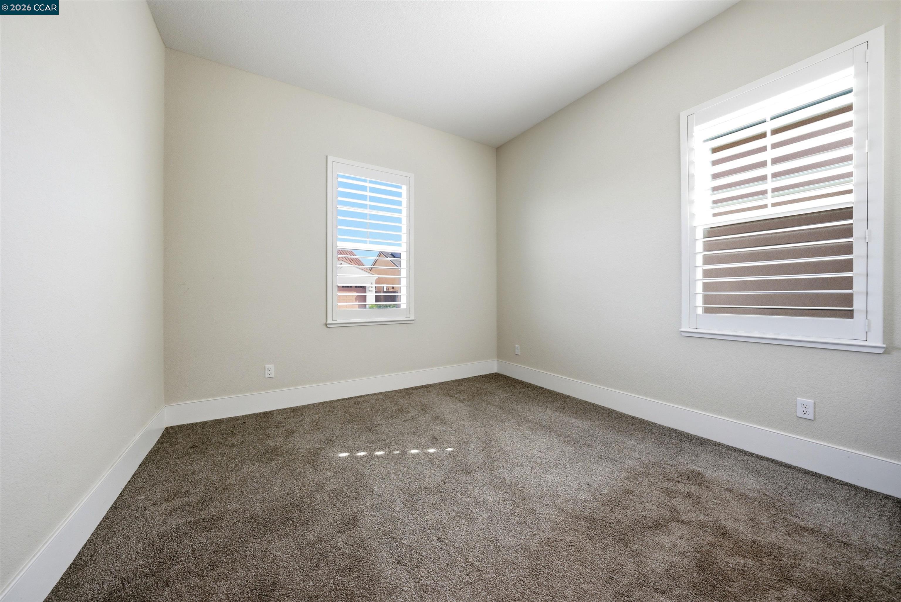 Detail Gallery Image 23 of 33 For 1501 Empire Dr, Lodi,  CA 95242 - 4 Beds | 2 Baths