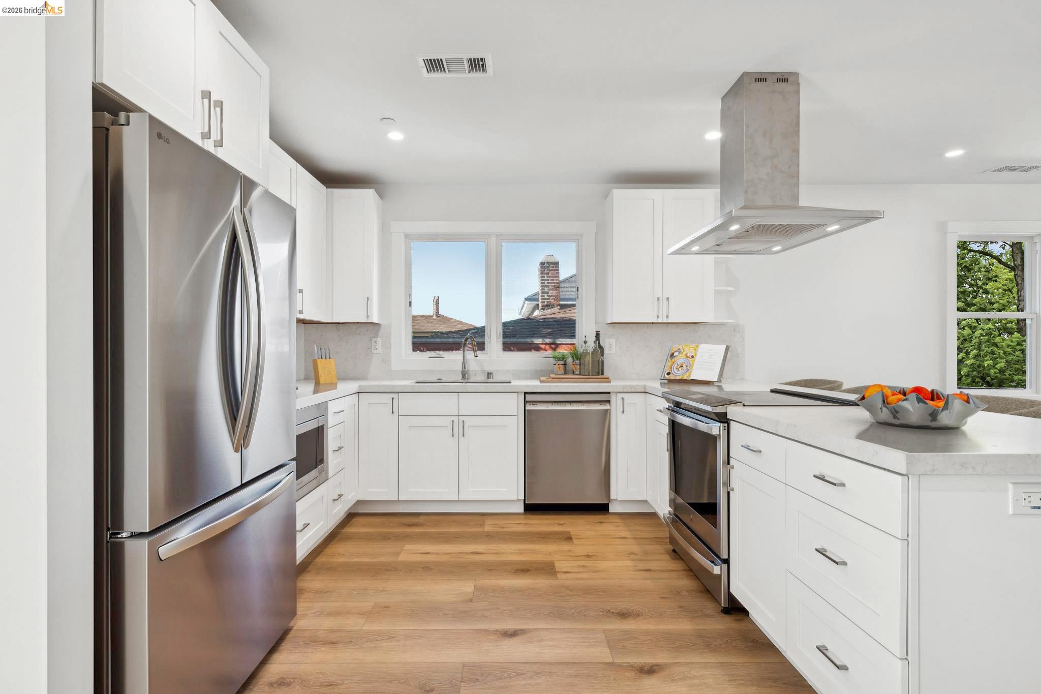 Photo #10: 41125741 Listing: Photo #10