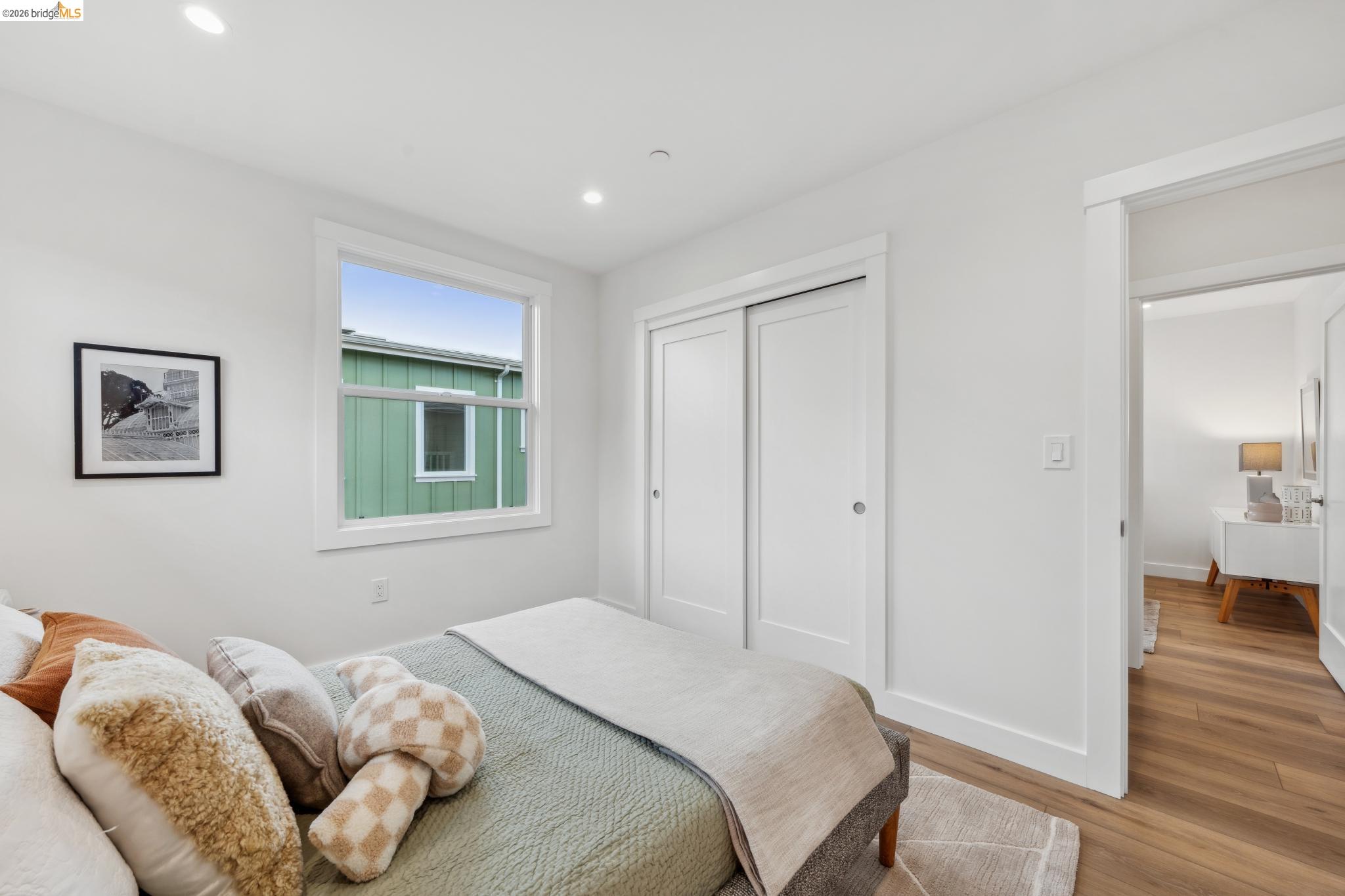 Detail Gallery Image 26 of 59 For 667 & 667a Alcatraz Ave, Oakland,  CA 94609 - – Beds | – Baths