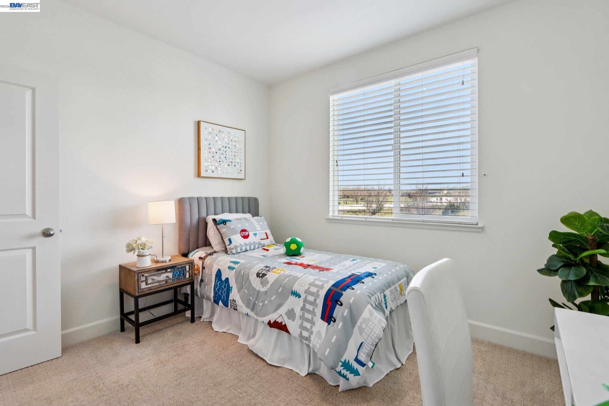 Detail Gallery Image 23 of 55 For 5604 Pandorea Ter, Newark,  CA 94560 - 3 Beds | 2 Baths