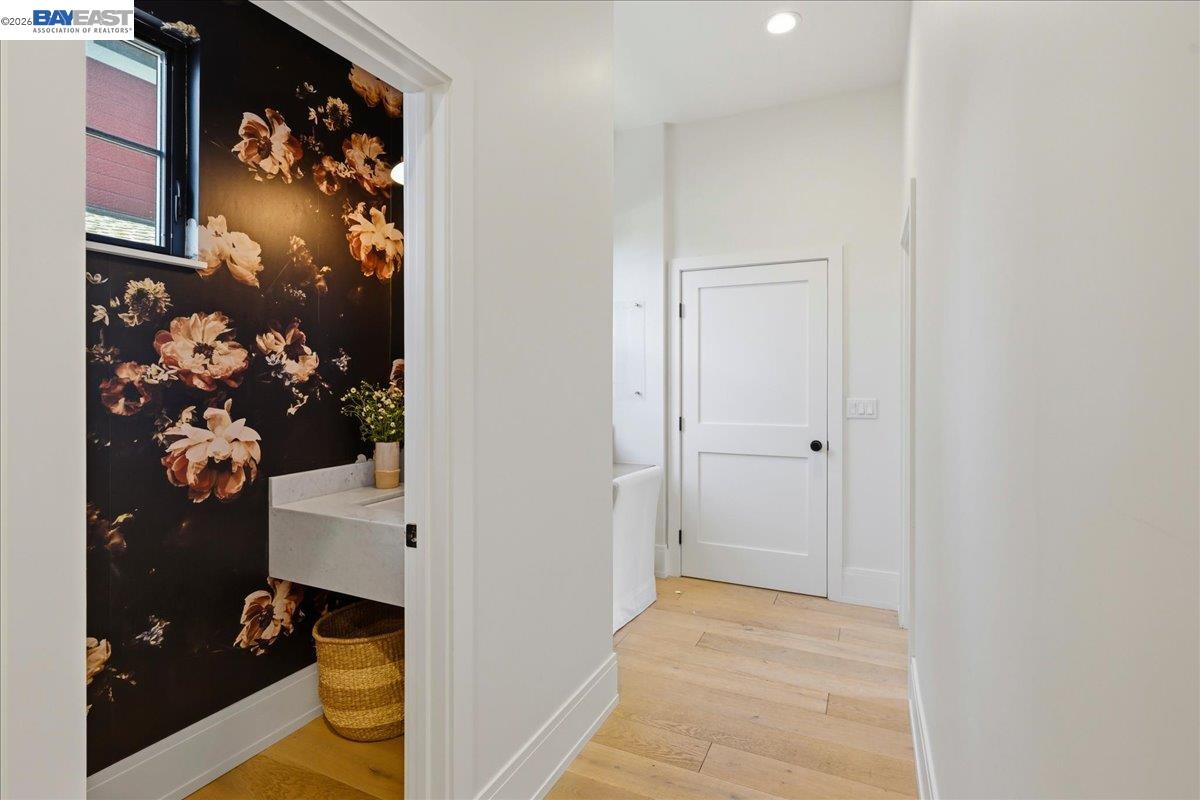 Detail Gallery Image 25 of 60 For 3550 Vine St, Pleasanton,  CA 94566 - 6 Beds | 5 Baths