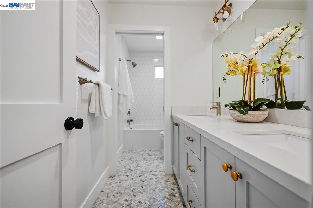 Detail Gallery Image 42 of 60 For 3550 Vine St, Pleasanton,  CA 94566 - 6 Beds | 5 Baths