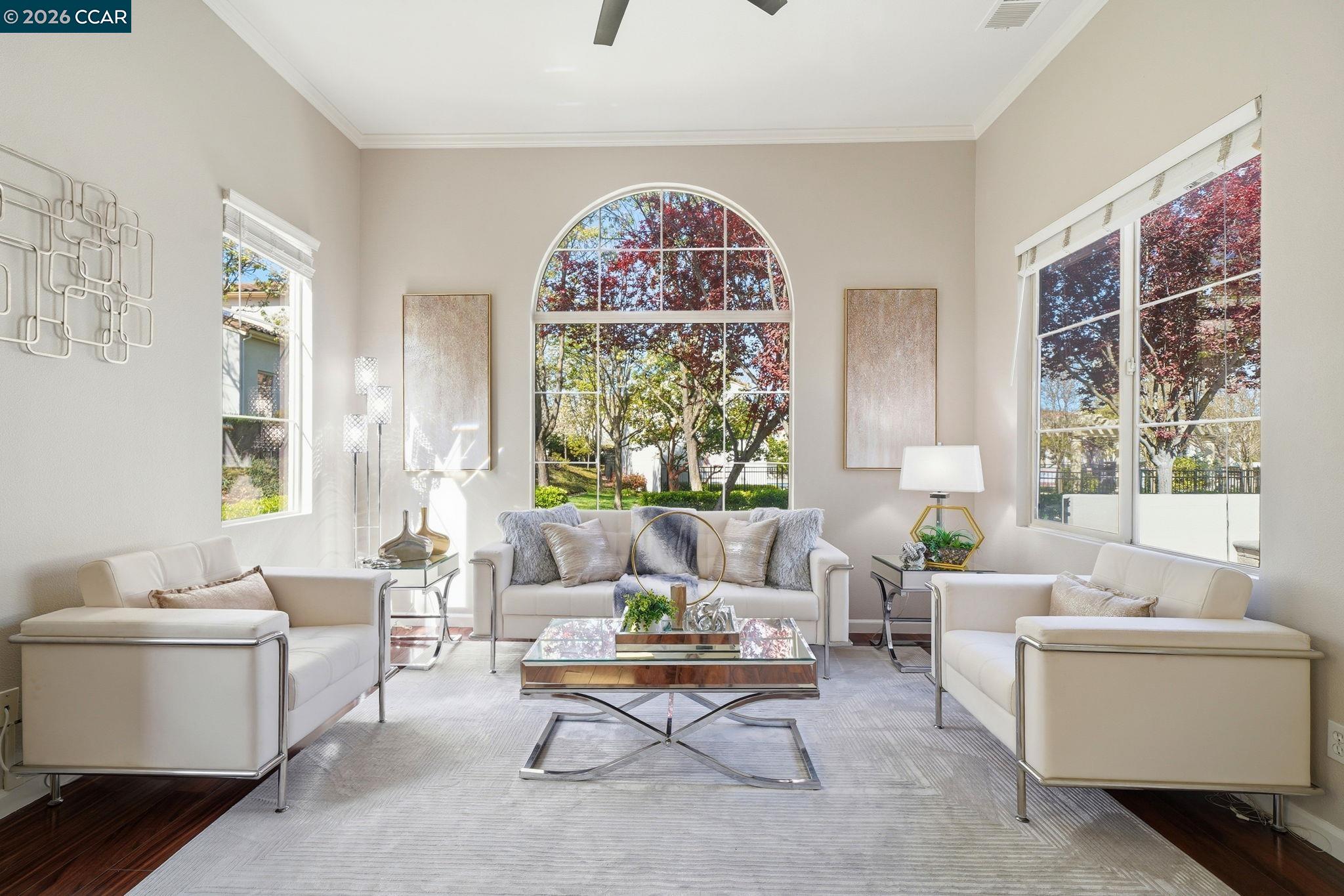 Photo #1: 41125748 Listing: Photo #1