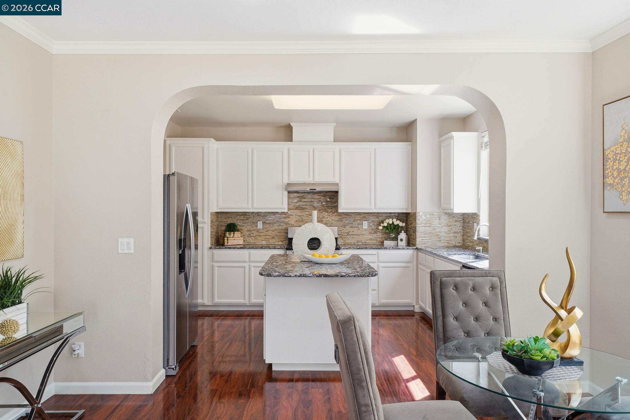 Photo #12: 41125748 Listing: Photo #12