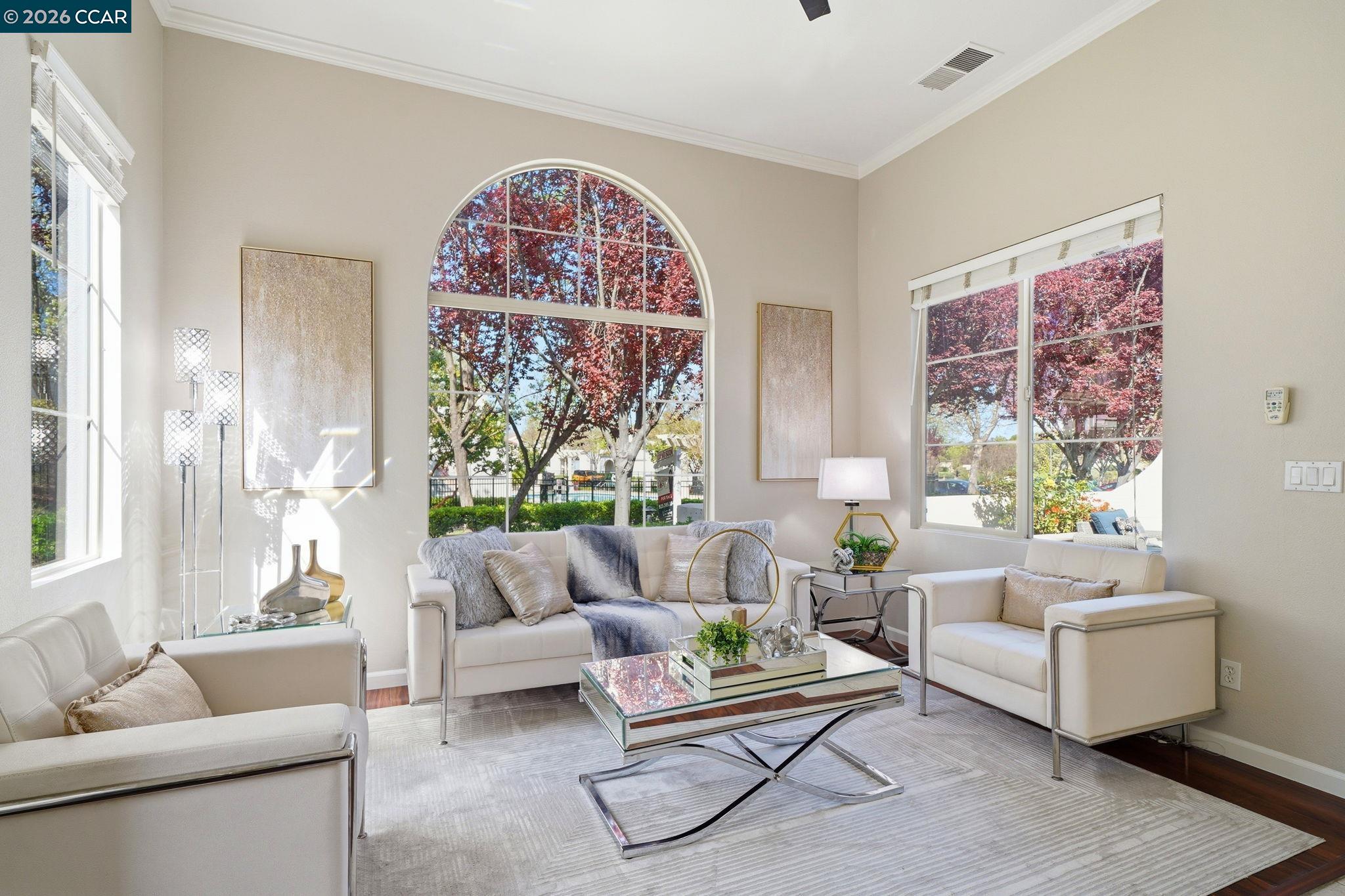 Photo #8: 41125748 Listing: Photo #8