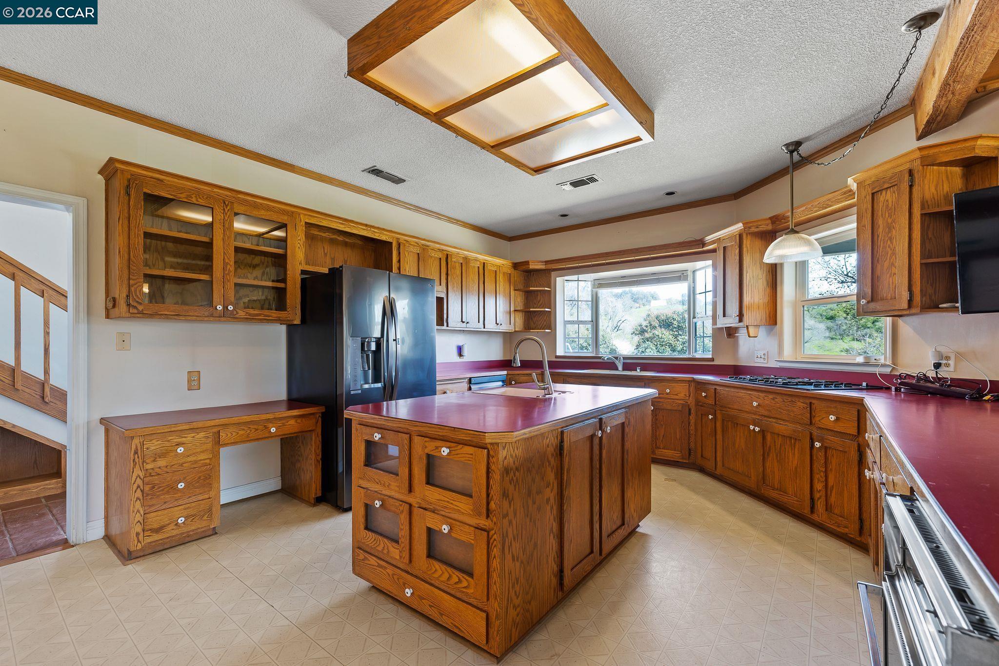 Detail Gallery Image 11 of 59 For 1055 Itow Ct, Penryn,  CA 95663 - 5 Beds | 3/1 Baths