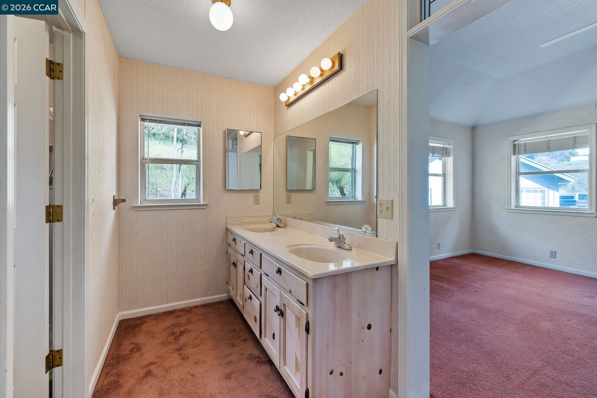 Detail Gallery Image 20 of 59 For 1055 Itow Ct, Penryn,  CA 95663 - 5 Beds | 3/1 Baths