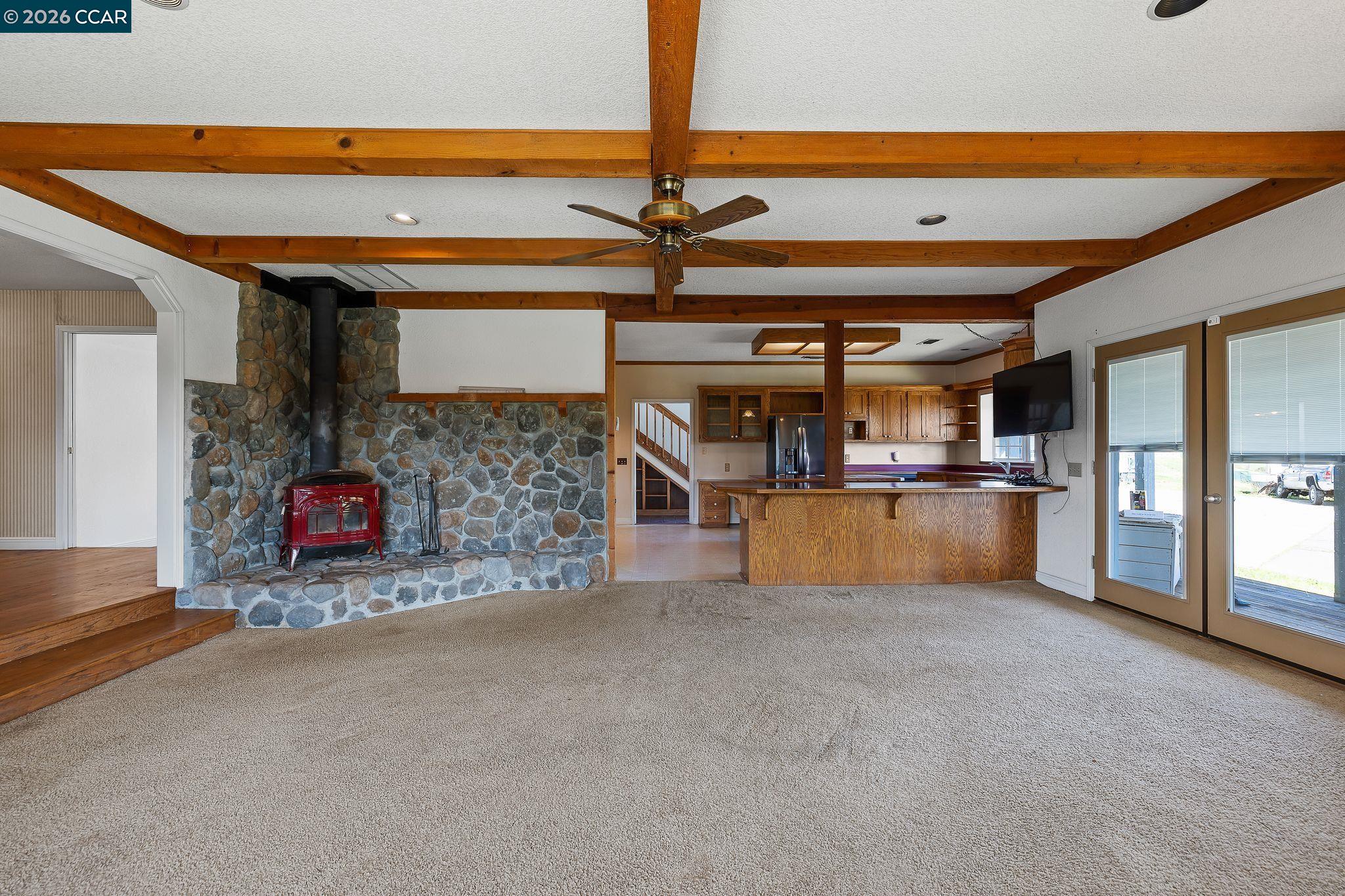 Detail Gallery Image 7 of 59 For 1055 Itow Ct, Penryn,  CA 95663 - 5 Beds | 3/1 Baths