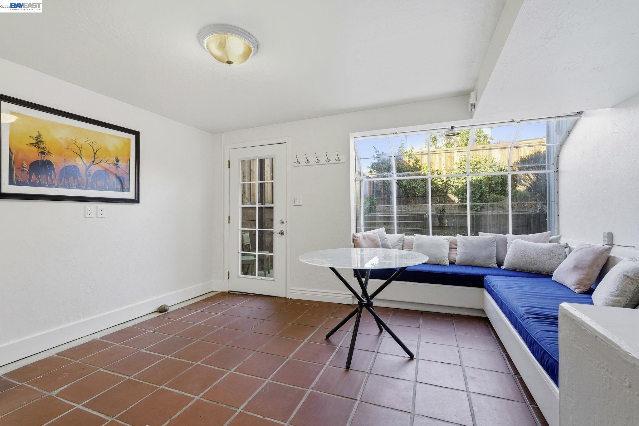 Detail Gallery Image 35 of 52 For , Richmond,  CA 94801 - 3 Beds | 2 Baths