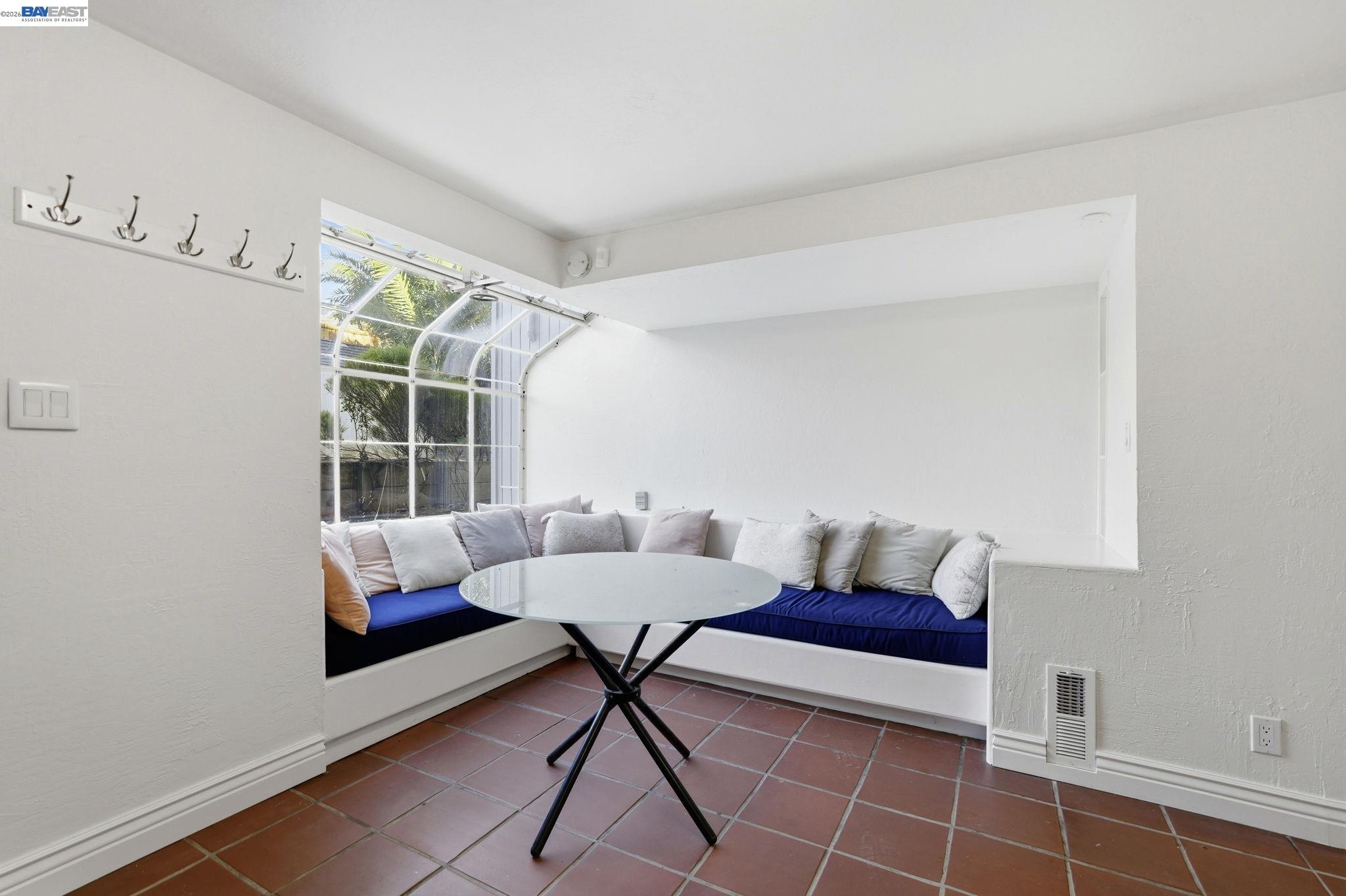 Detail Gallery Image 37 of 52 For , Richmond,  CA 94801 - 3 Beds | 2 Baths