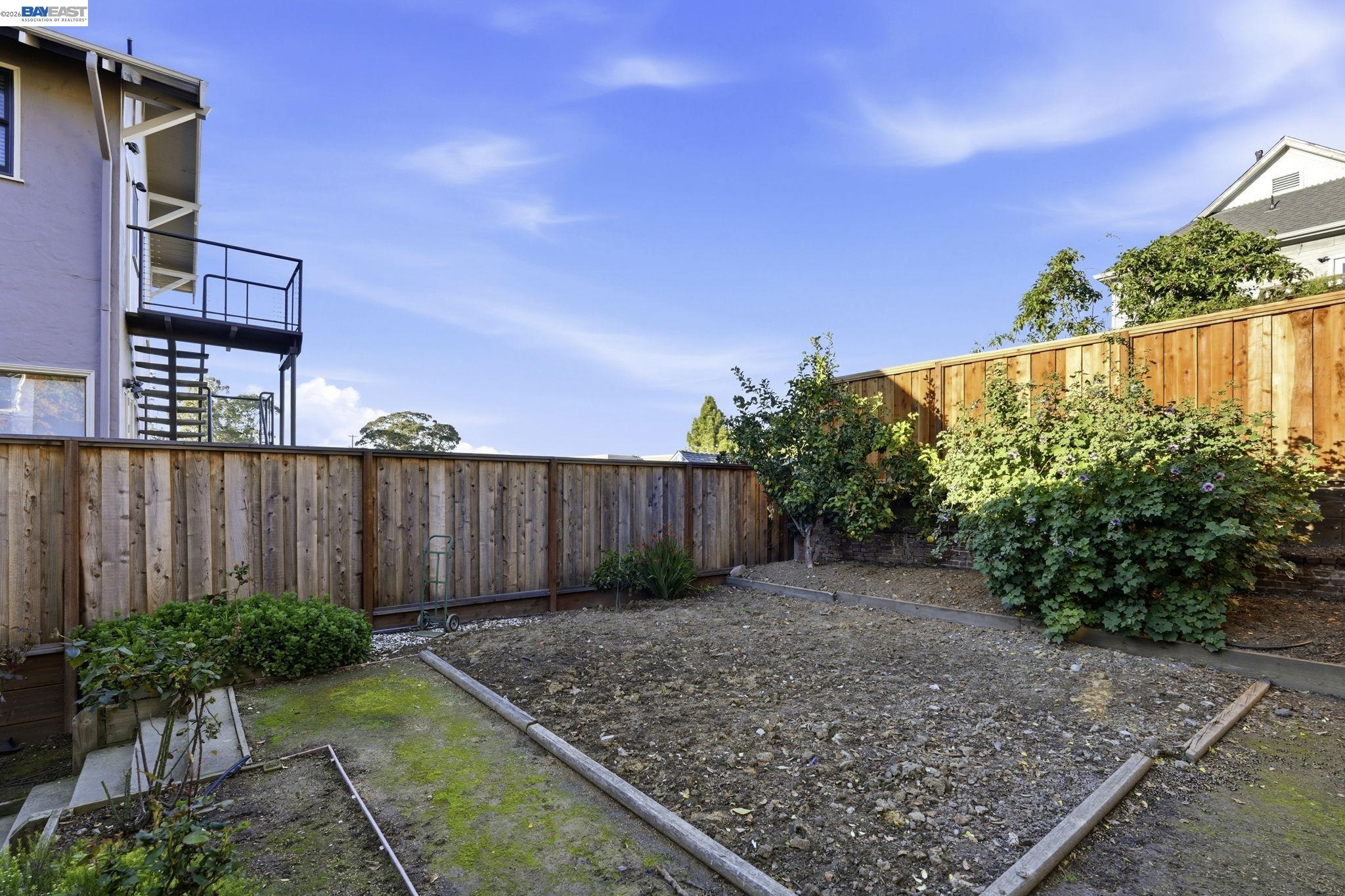 Detail Gallery Image 50 of 52 For , Richmond,  CA 94801 - 3 Beds | 2 Baths