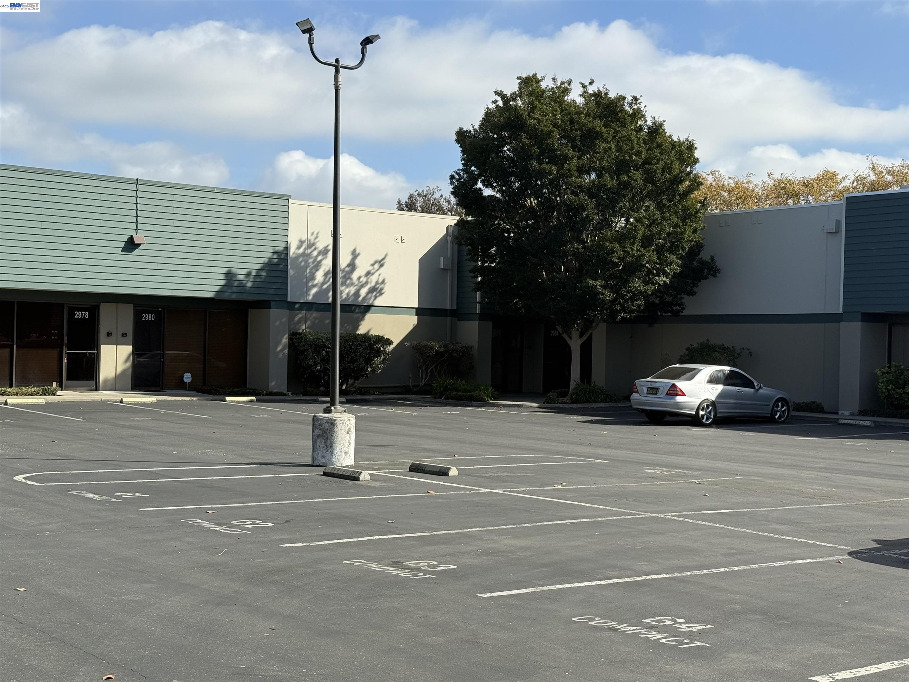 Detail Gallery Image 3 of 5 For , San Leandro,  CA 94577 - – Beds | – Baths