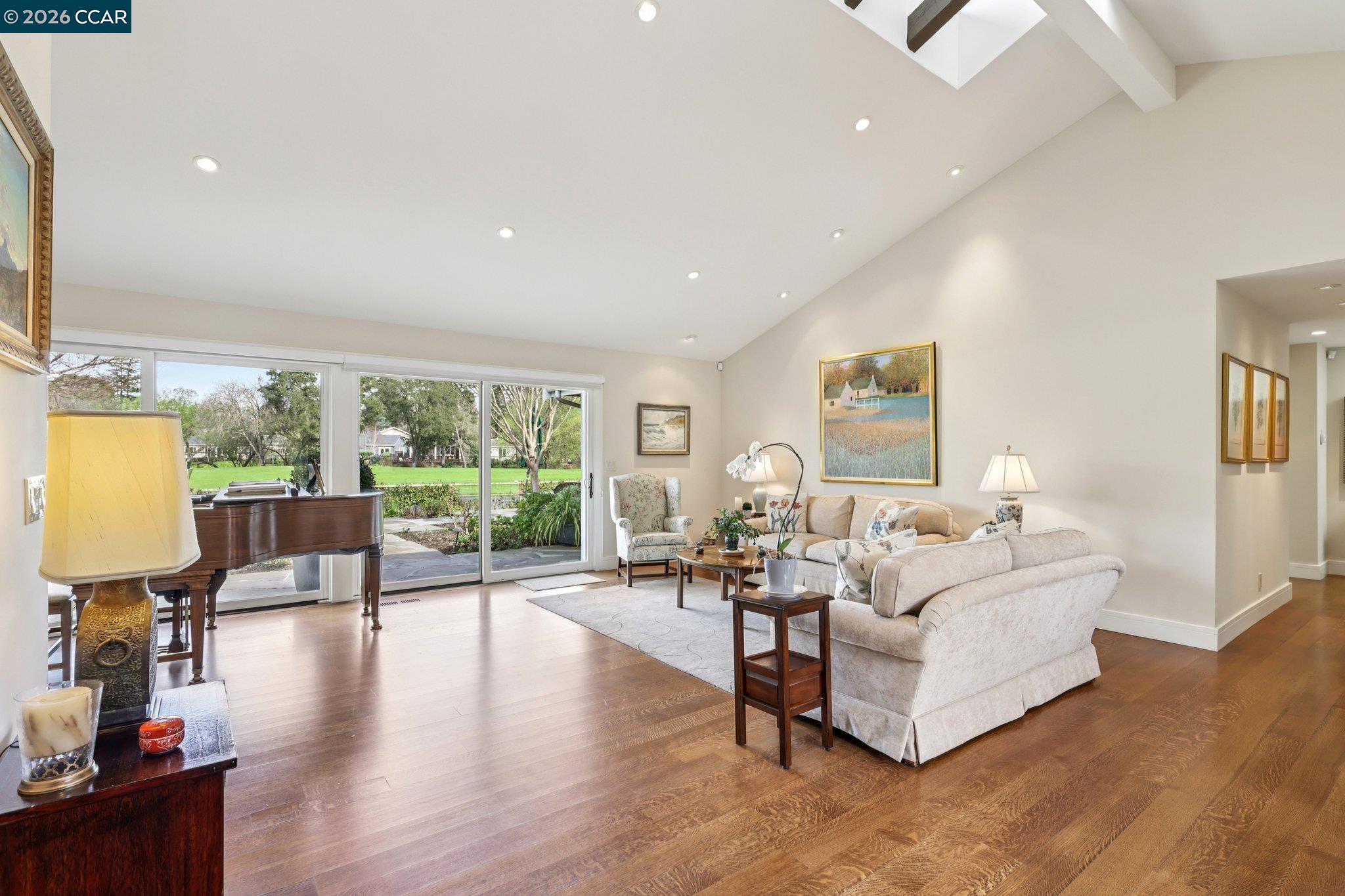 Detail Gallery Image 5 of 43 For 769 Augusta Dr, Moraga,  CA 94556 - 3 Beds | 2/1 Baths