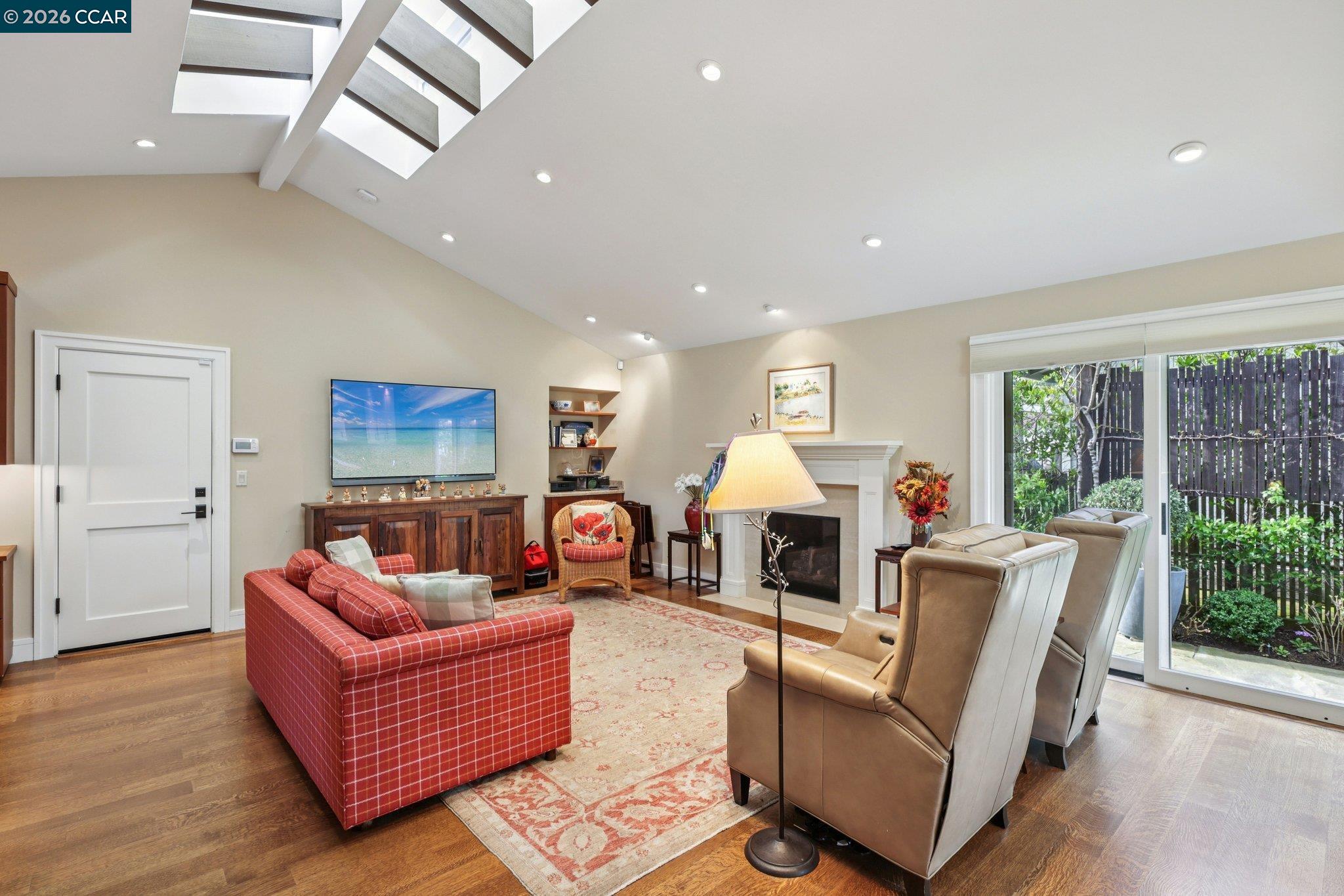 Detail Gallery Image 7 of 43 For 769 Augusta Dr, Moraga,  CA 94556 - 3 Beds | 2/1 Baths