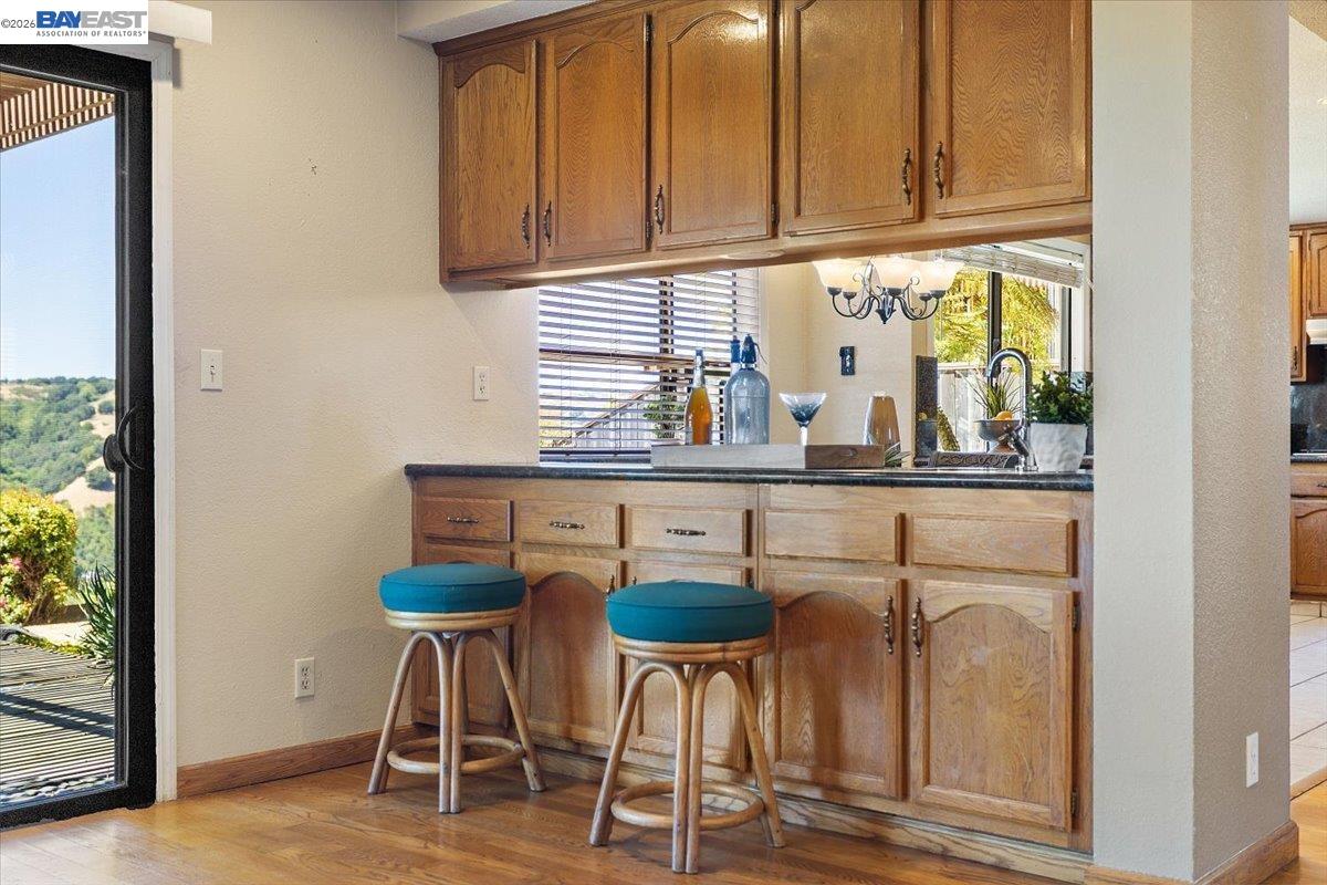 Detail Gallery Image 12 of 50 For 6444 Boone Dr, Castro Valley,  CA 94552 - 4 Beds | 3 Baths