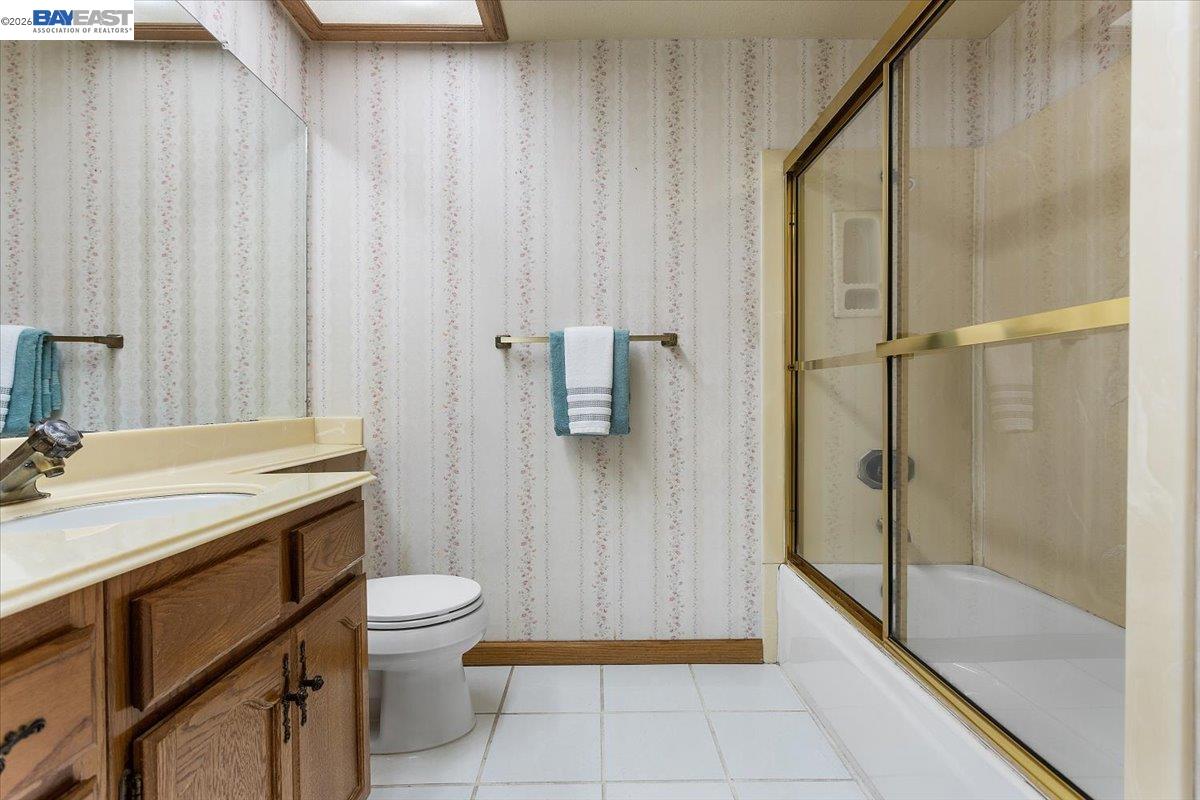 Detail Gallery Image 35 of 50 For 6444 Boone Dr, Castro Valley,  CA 94552 - 4 Beds | 3 Baths