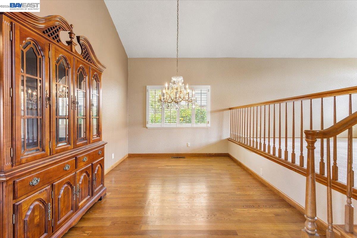 Detail Gallery Image 8 of 50 For 6444 Boone Dr, Castro Valley,  CA 94552 - 4 Beds | 3 Baths