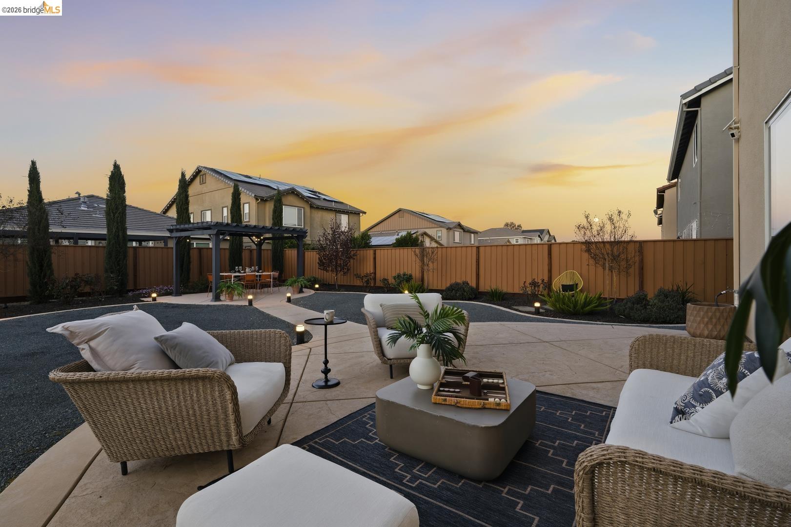 Detail Gallery Image 36 of 46 For 5603 Trinity Lakes Ln, Antioch,  CA 94531 - 3 Beds | 2/1 Baths