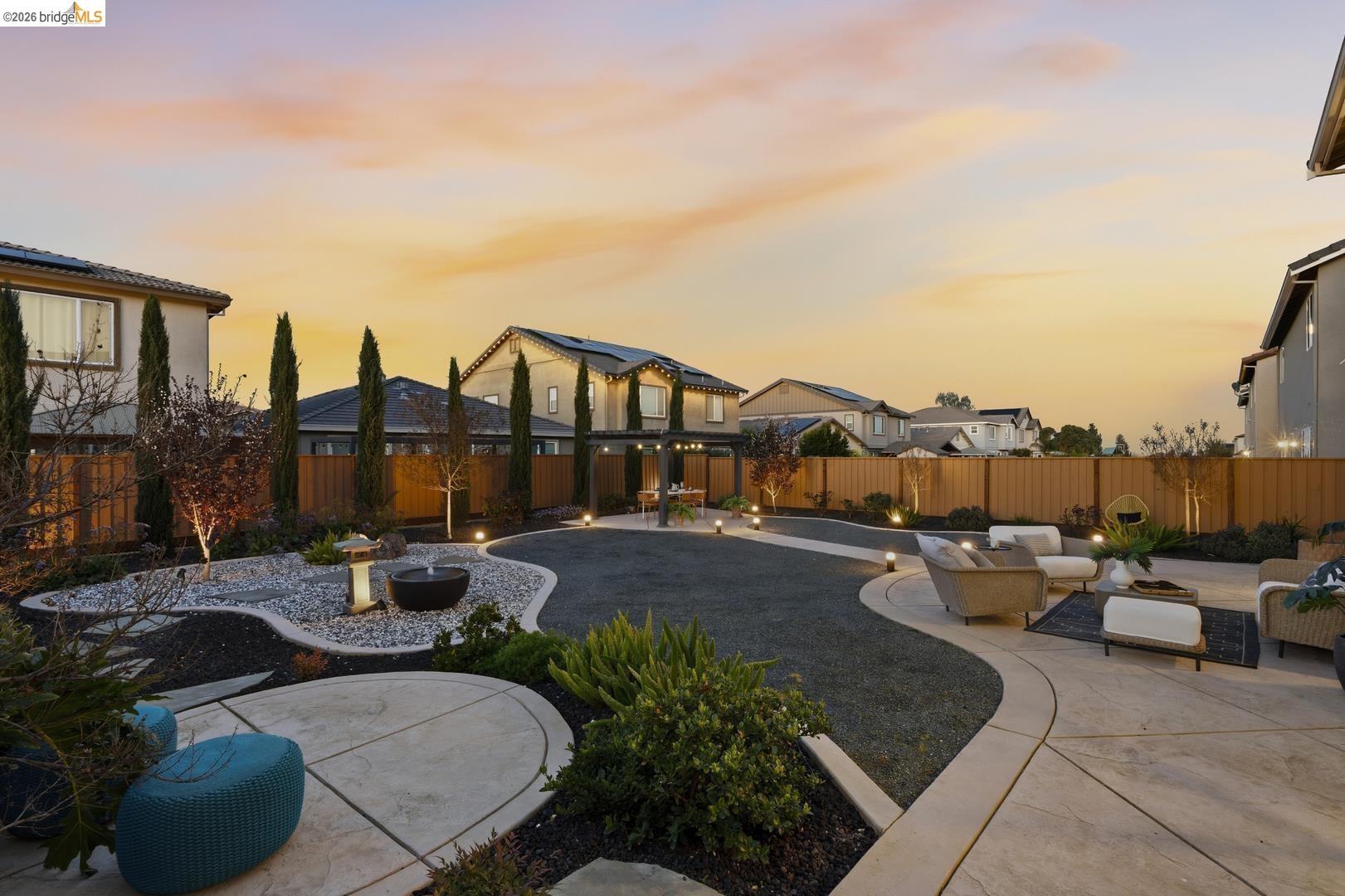 Detail Gallery Image 37 of 46 For 5603 Trinity Lakes Ln, Antioch,  CA 94531 - 3 Beds | 2/1 Baths