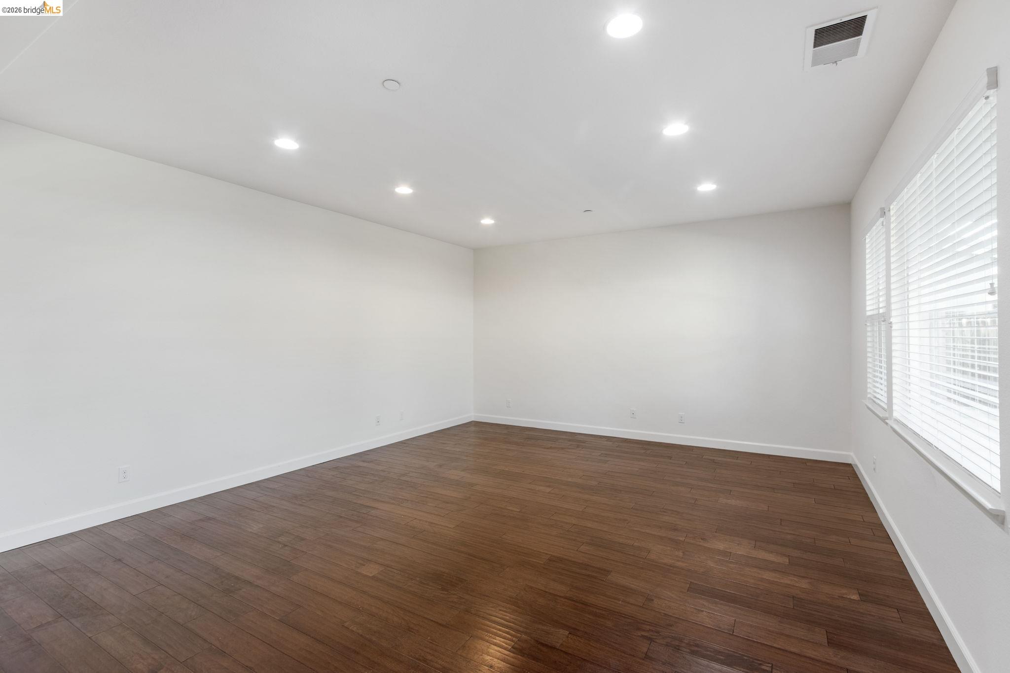 Detail Gallery Image 13 of 49 For 607 Bristol Ct, Brentwood,  CA 94513 - 4 Beds | 3/1 Baths