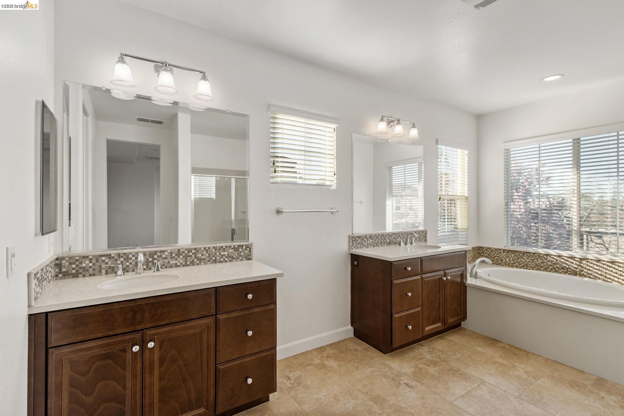 Detail Gallery Image 30 of 49 For 607 Bristol Ct, Brentwood,  CA 94513 - 4 Beds | 3/1 Baths