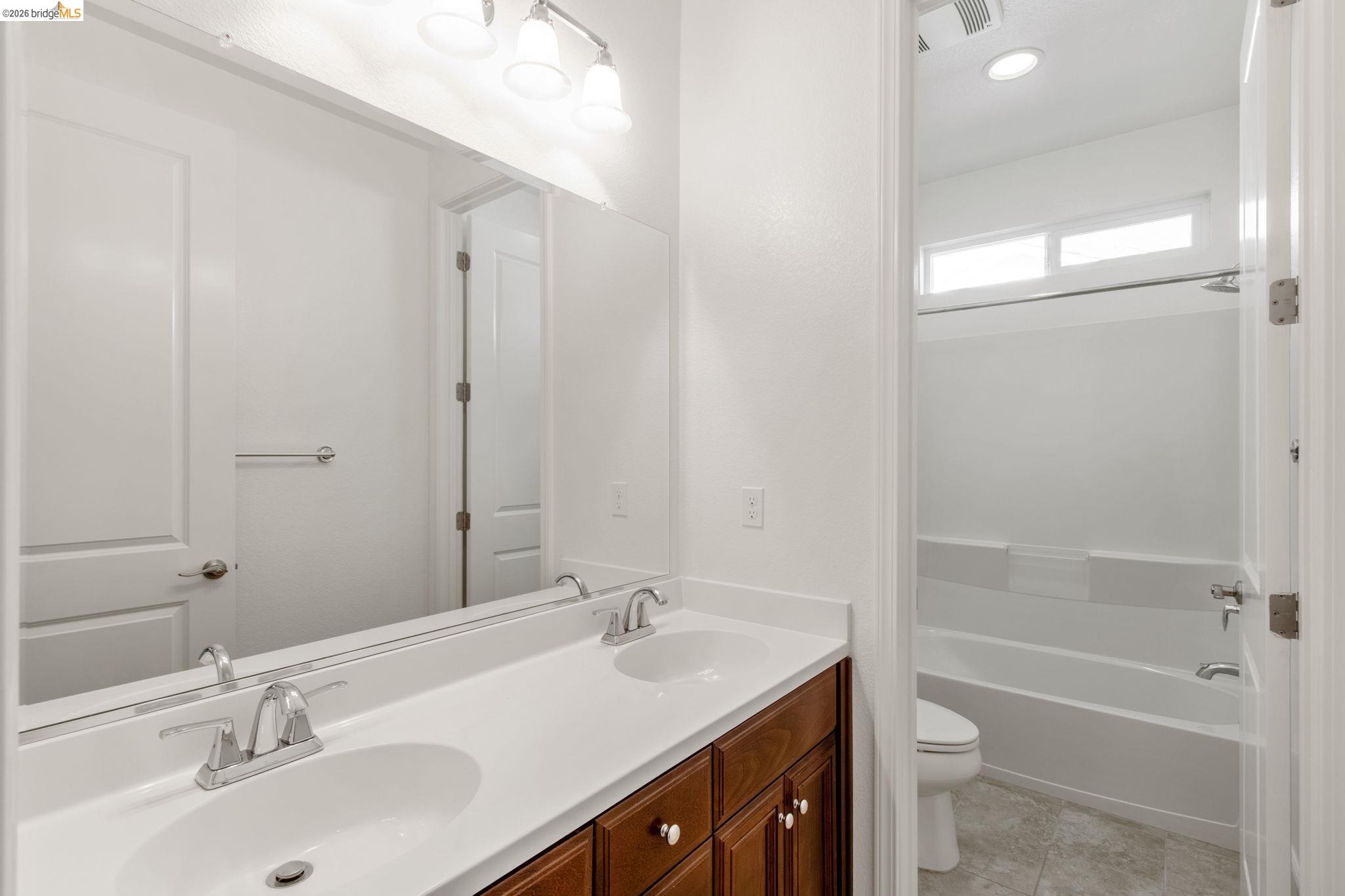 Detail Gallery Image 37 of 49 For 607 Bristol Ct, Brentwood,  CA 94513 - 4 Beds | 3/1 Baths