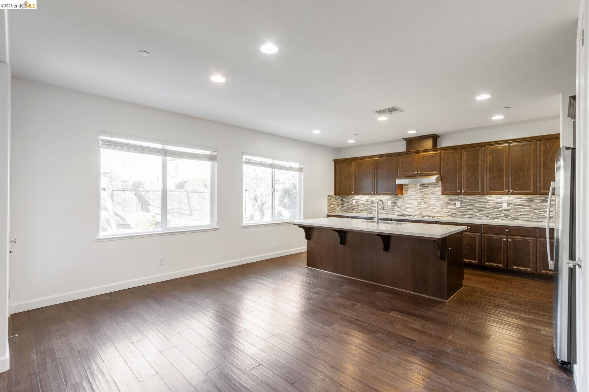 Detail Gallery Image 8 of 49 For 607 Bristol Ct, Brentwood,  CA 94513 - 4 Beds | 3/1 Baths