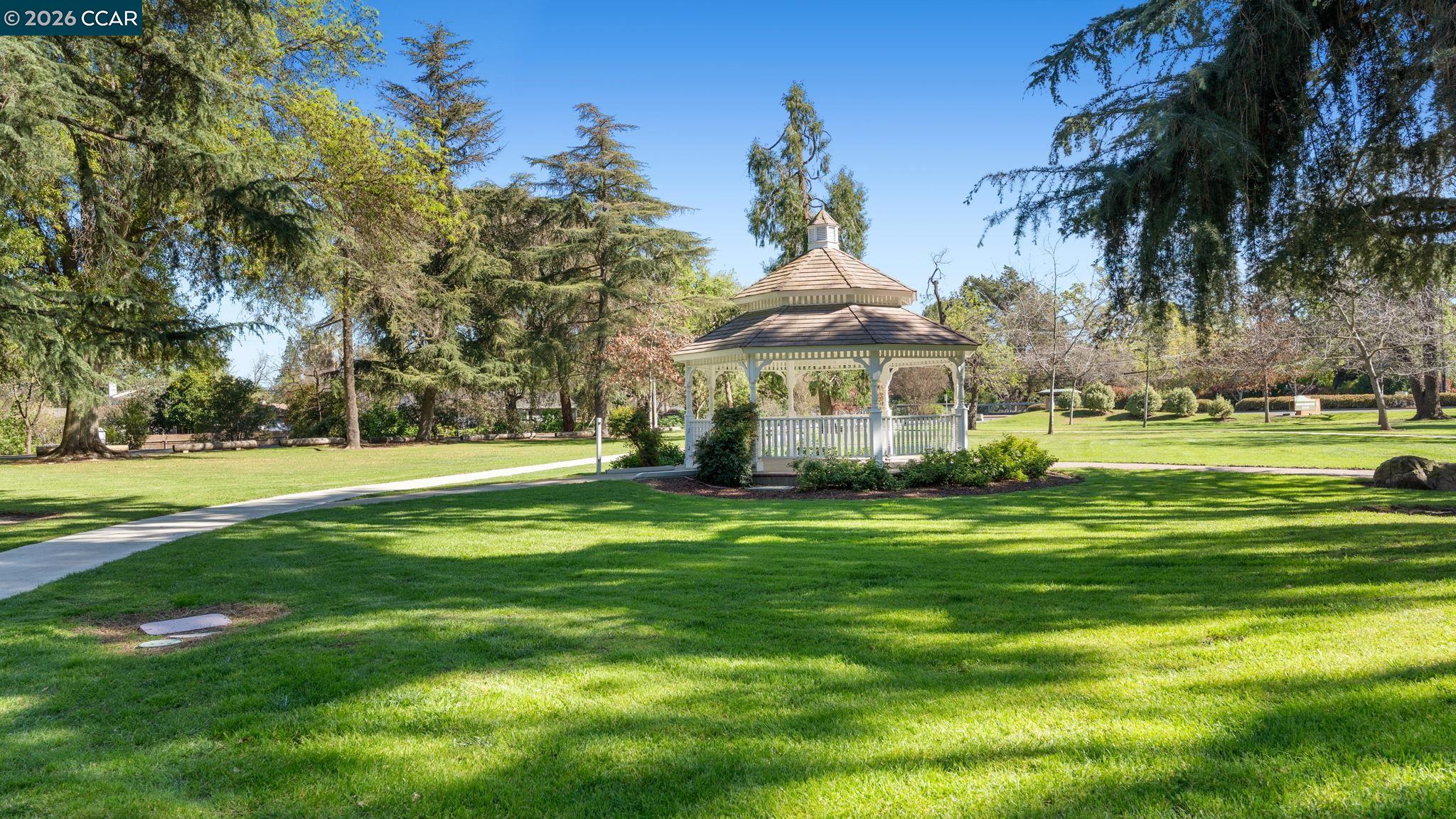 Photo #32: 41125761 Listing: Photo #32